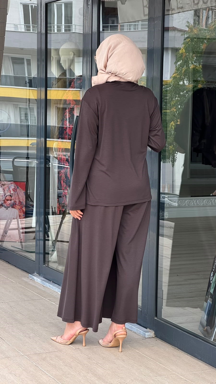 Almarwah Drapeli Broş Detaylı Pantolonlu Takım 202946