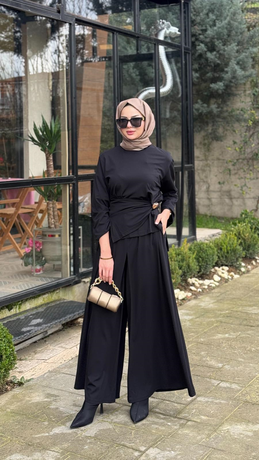 Almarwah Drapeli Broş Detaylı Pantolonlu Takım 202946