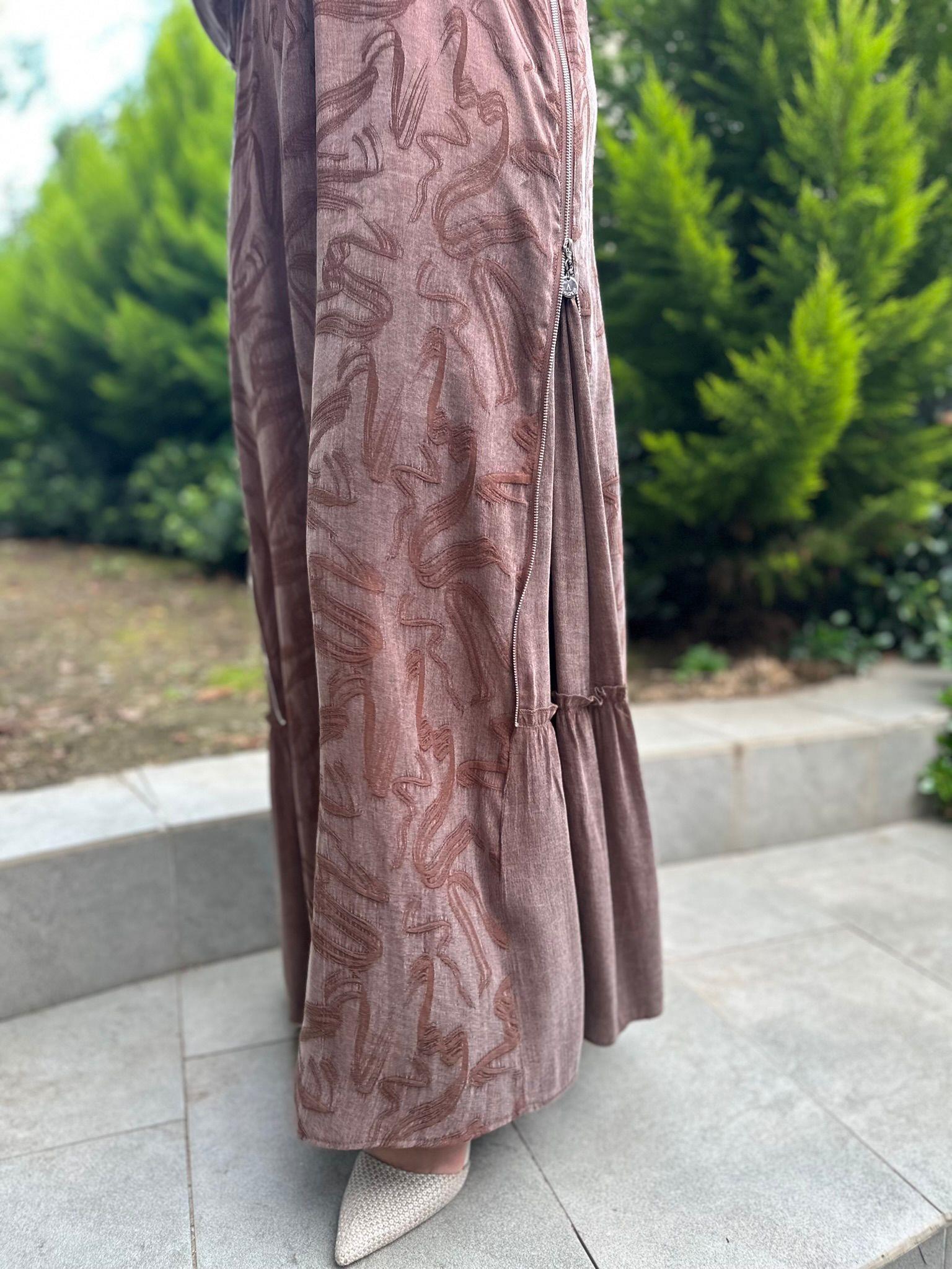 Almarwah Fermuar Detaylı Elbise Kahverengi 303765