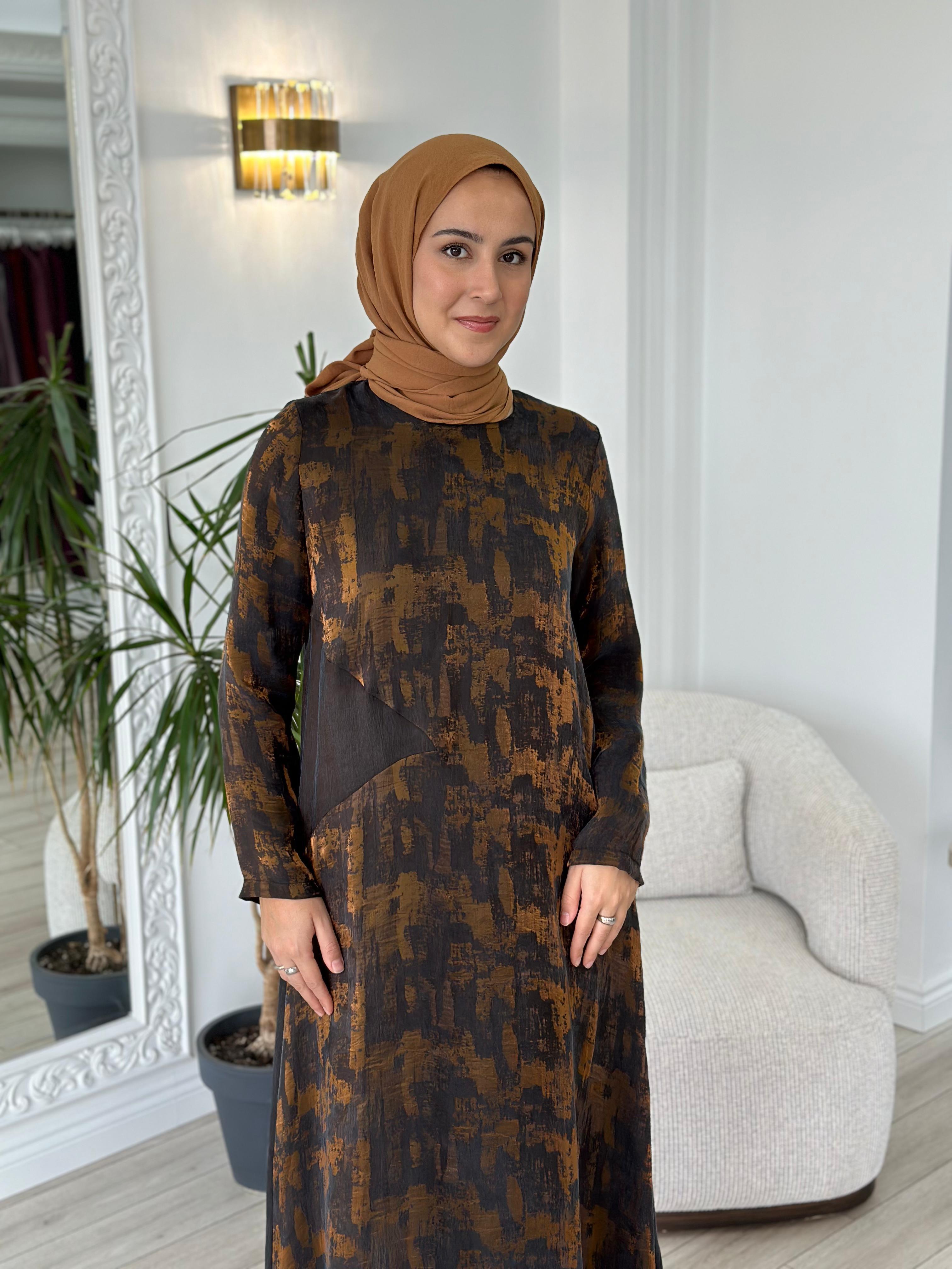 Almarwah Gold Desenli Elbise Siyah 303772