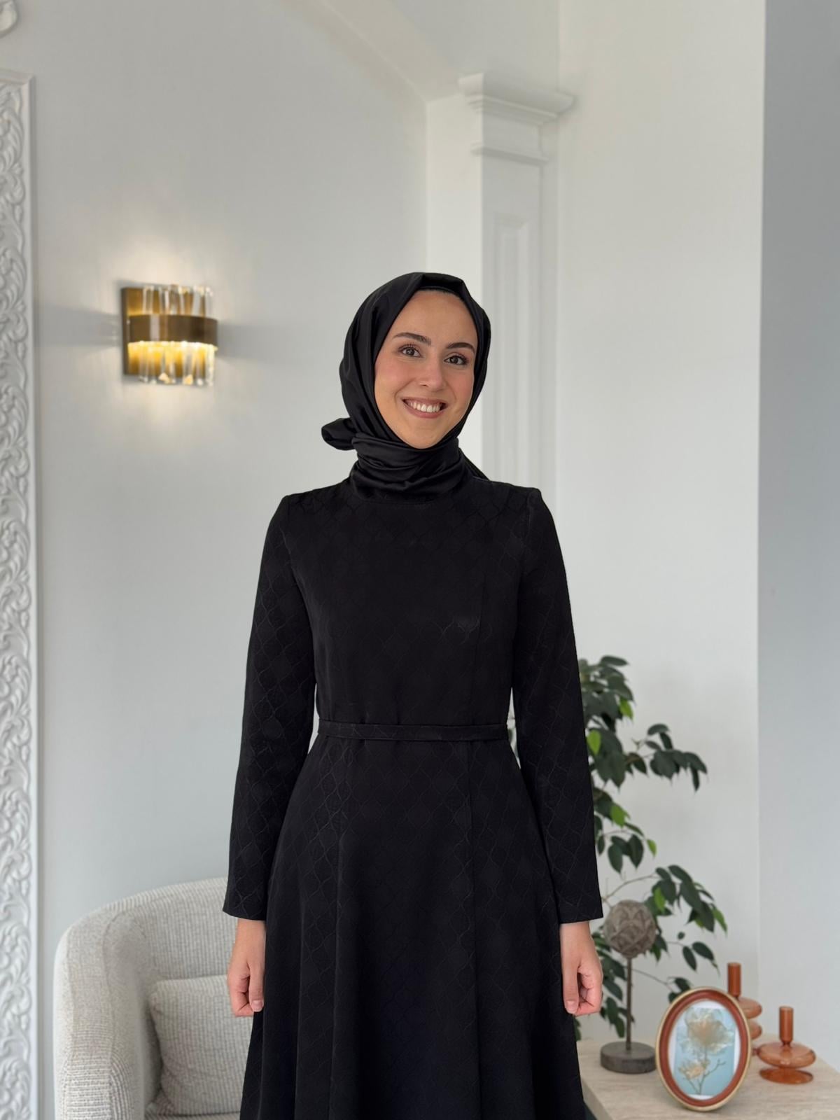 Almarwah İpek Elbise Siyah 90476