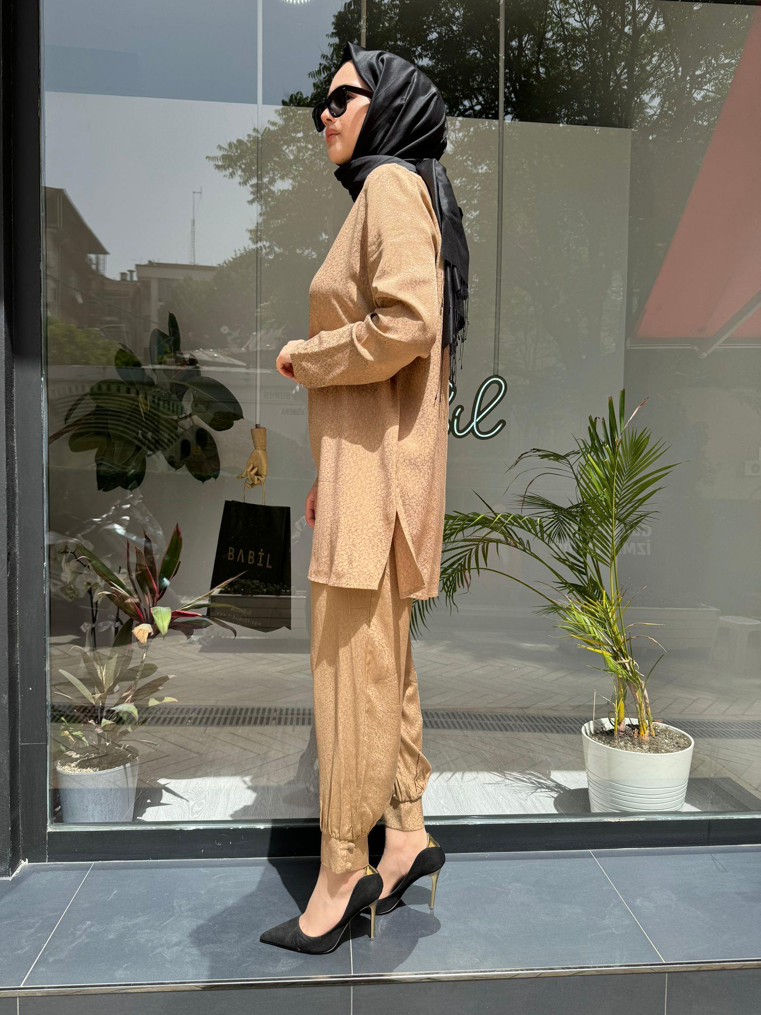 Almarwah Jakarlı Pantolon Takım Camel 202558