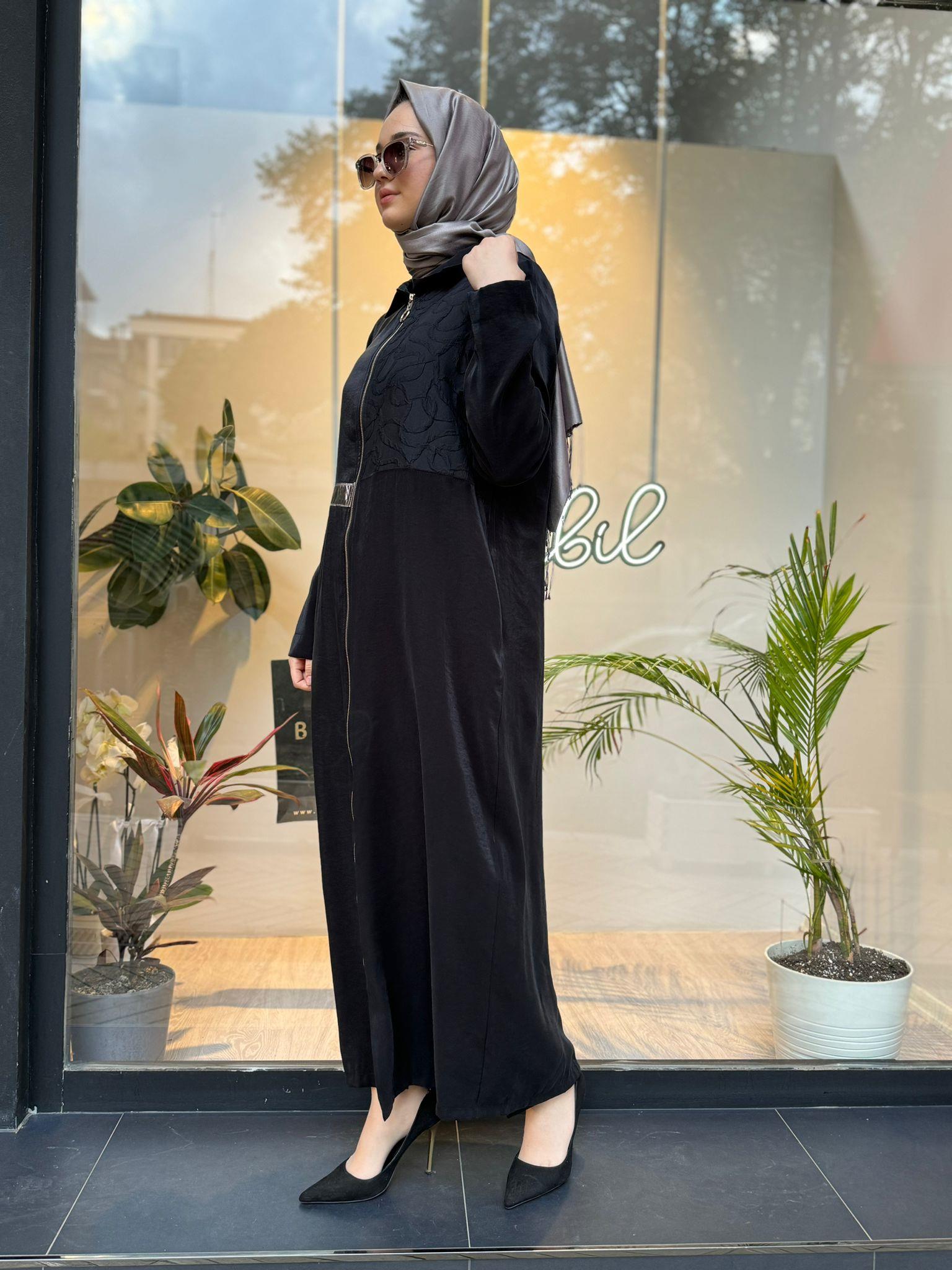 Almarwah Kabartma Detaylı Kap Siyah 404845