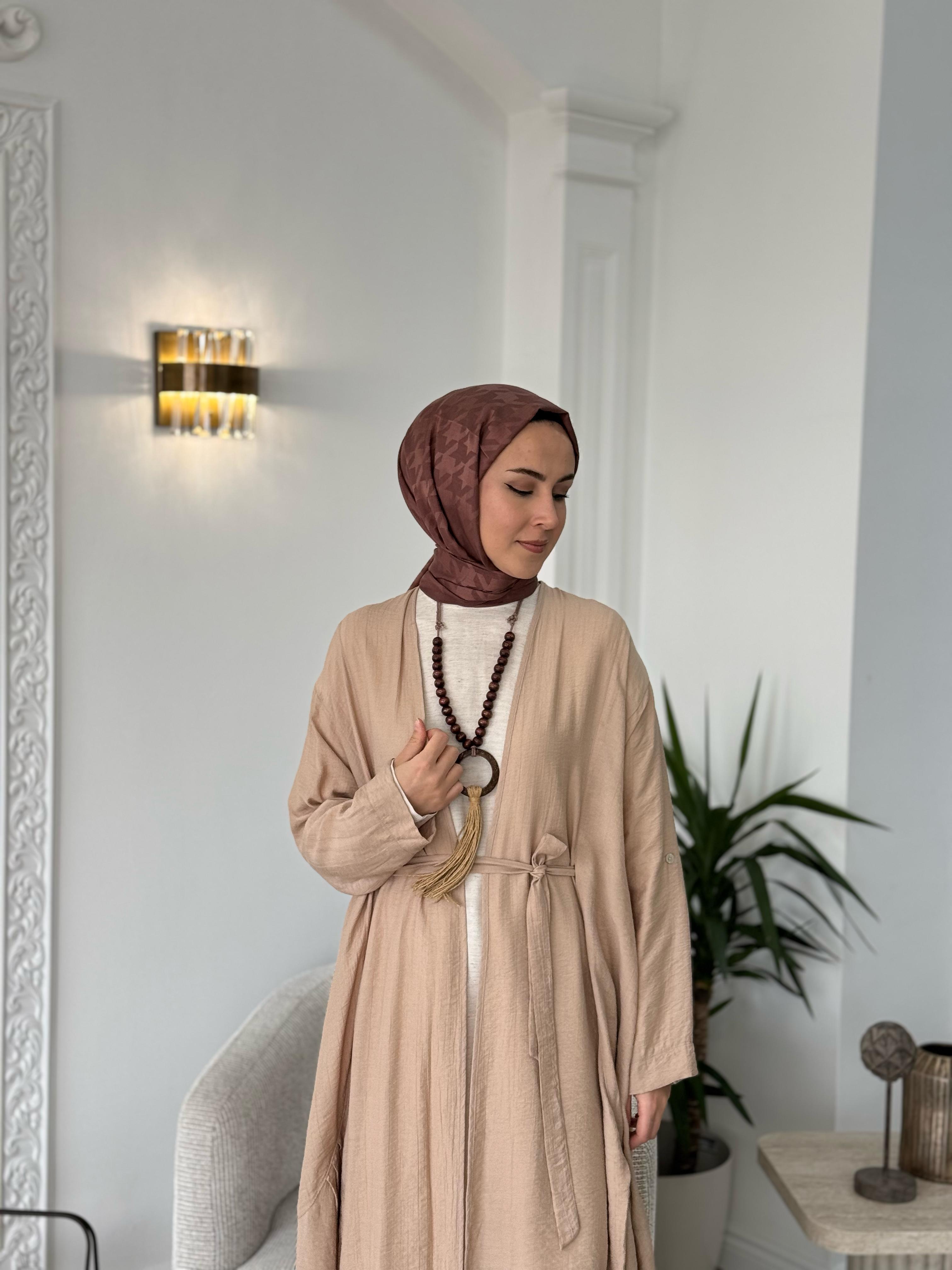 Almarwah Kolye Detaylı Takım 202754