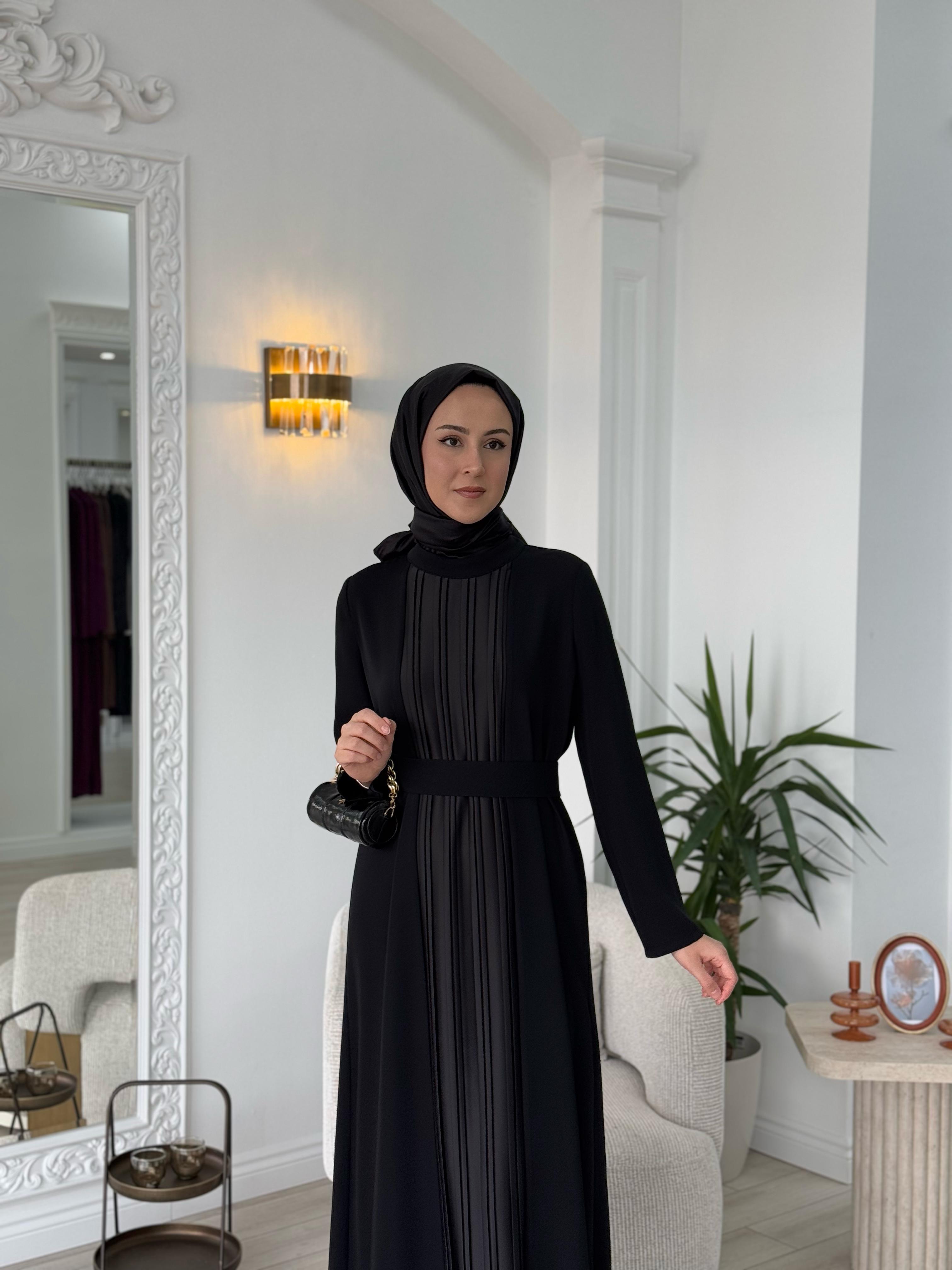 Almarwah Önü Detaylı Krep Elbise 90472