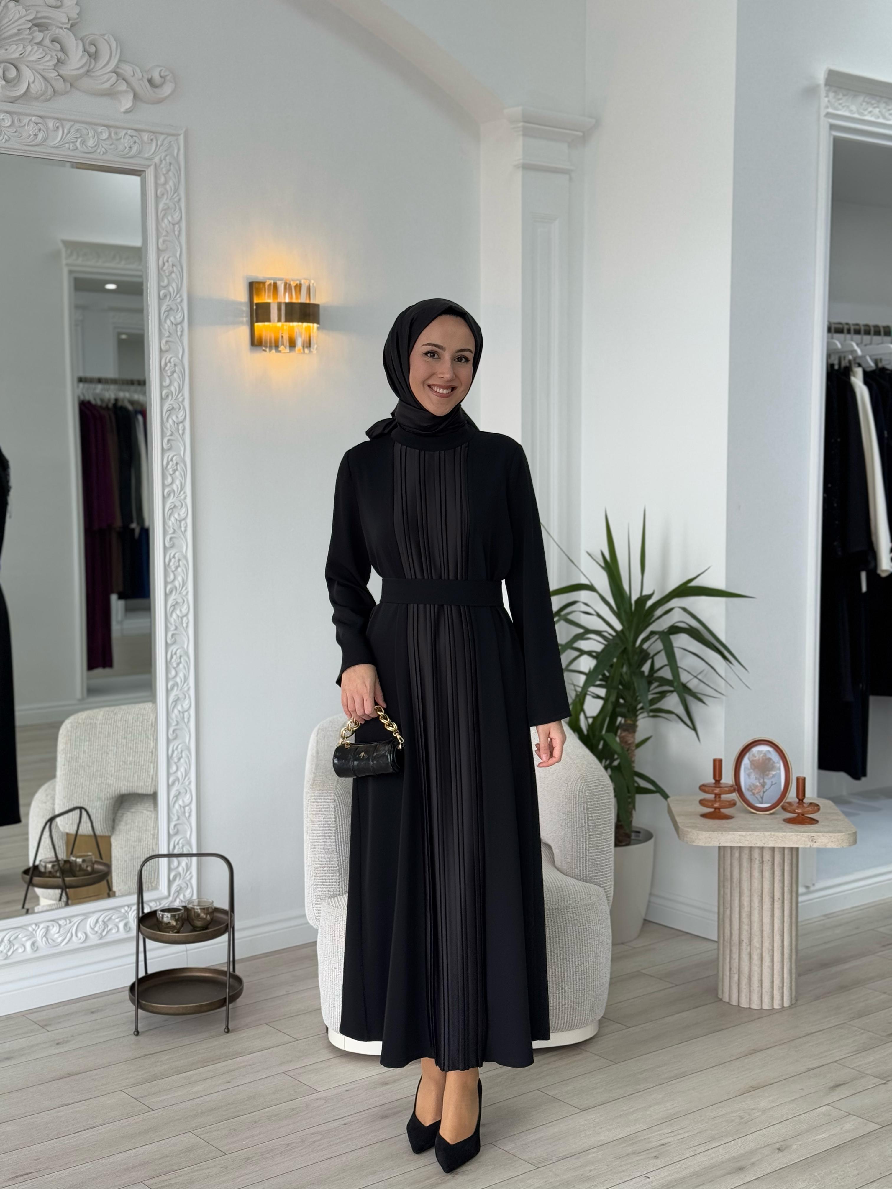 Almarwah Önü Detaylı Krep Elbise 90472