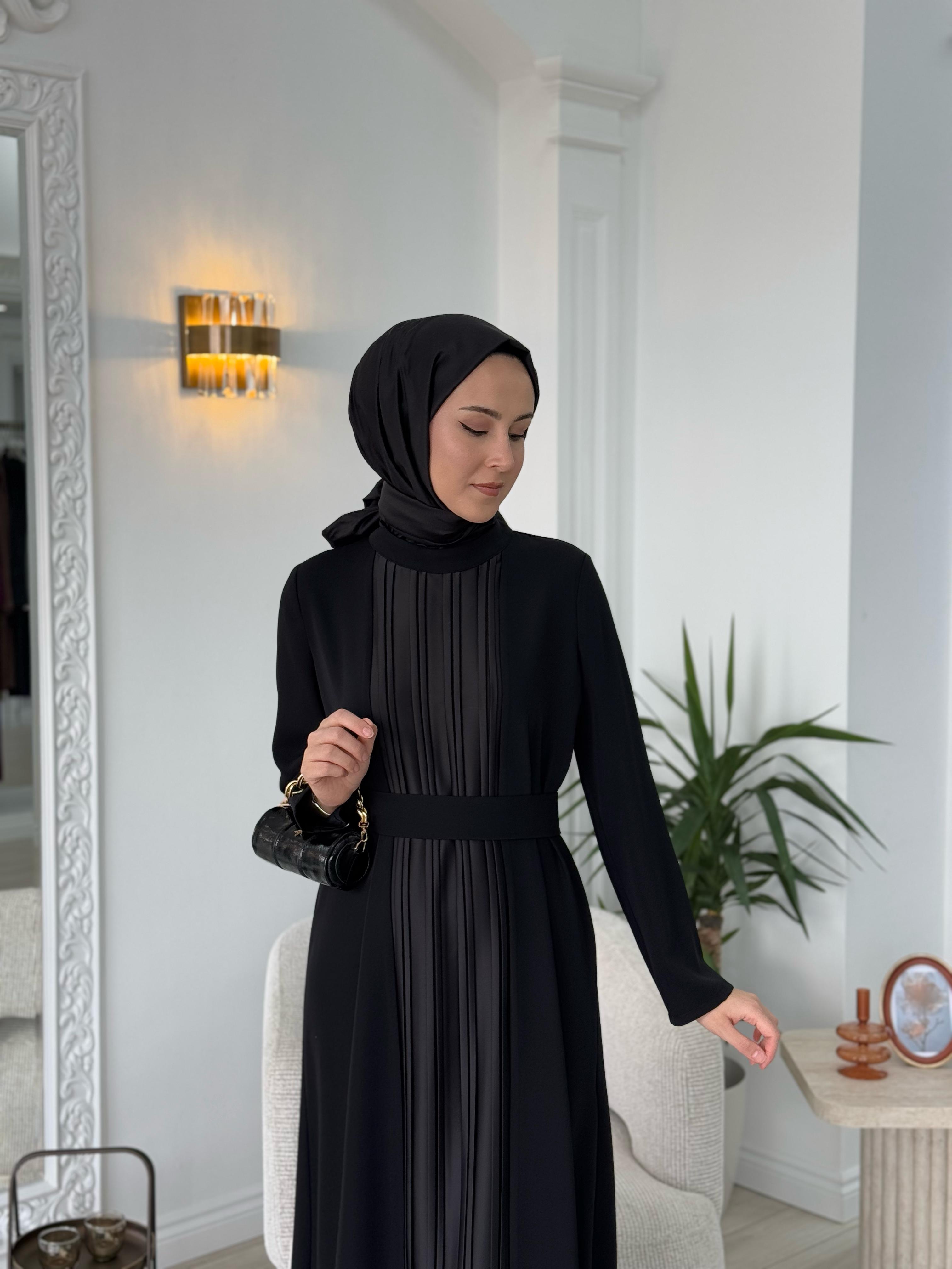 Almarwah Önü Detaylı Krep Elbise 90472