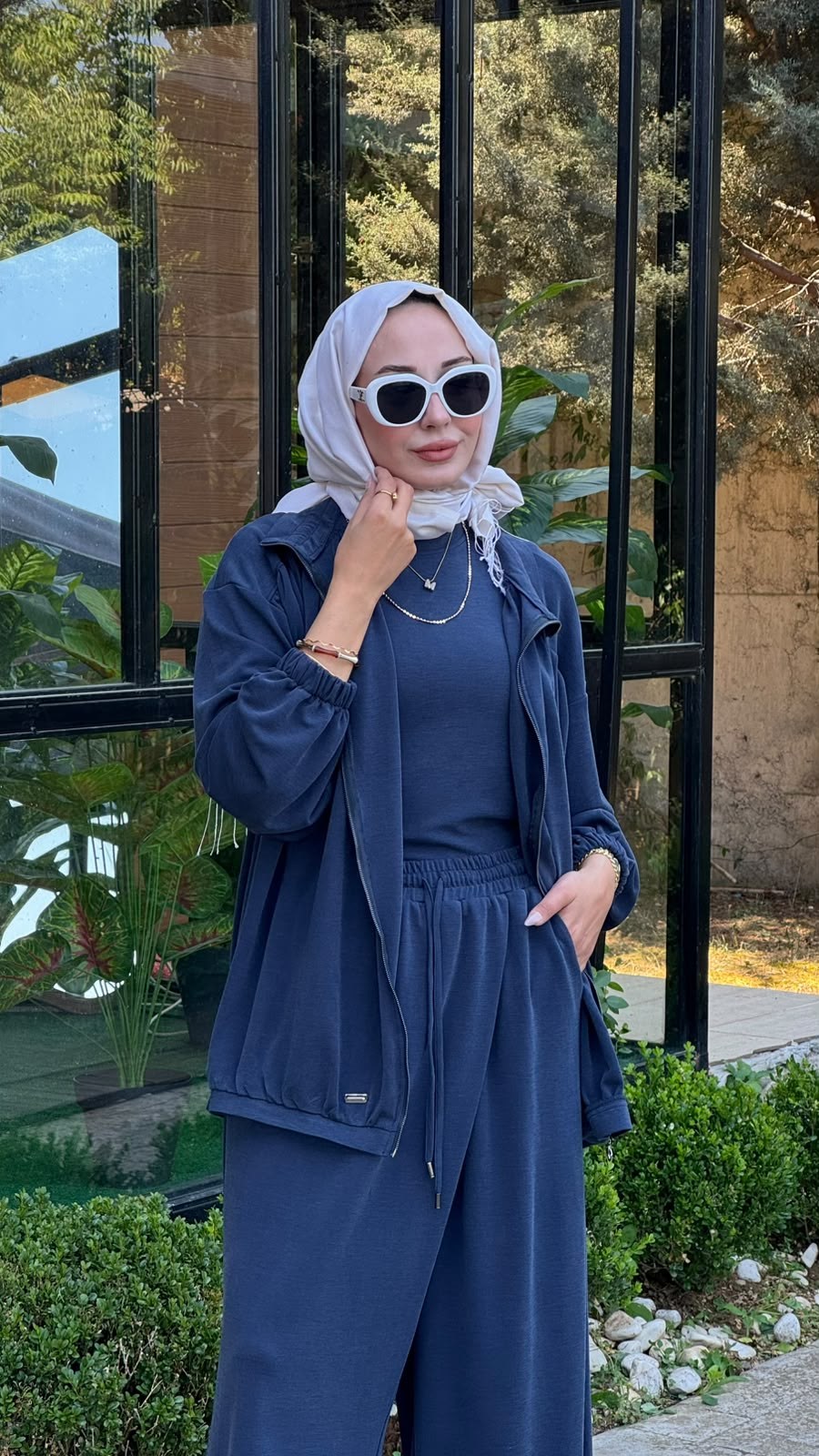 Almarwah Üçlü Pantolonlu Takım 