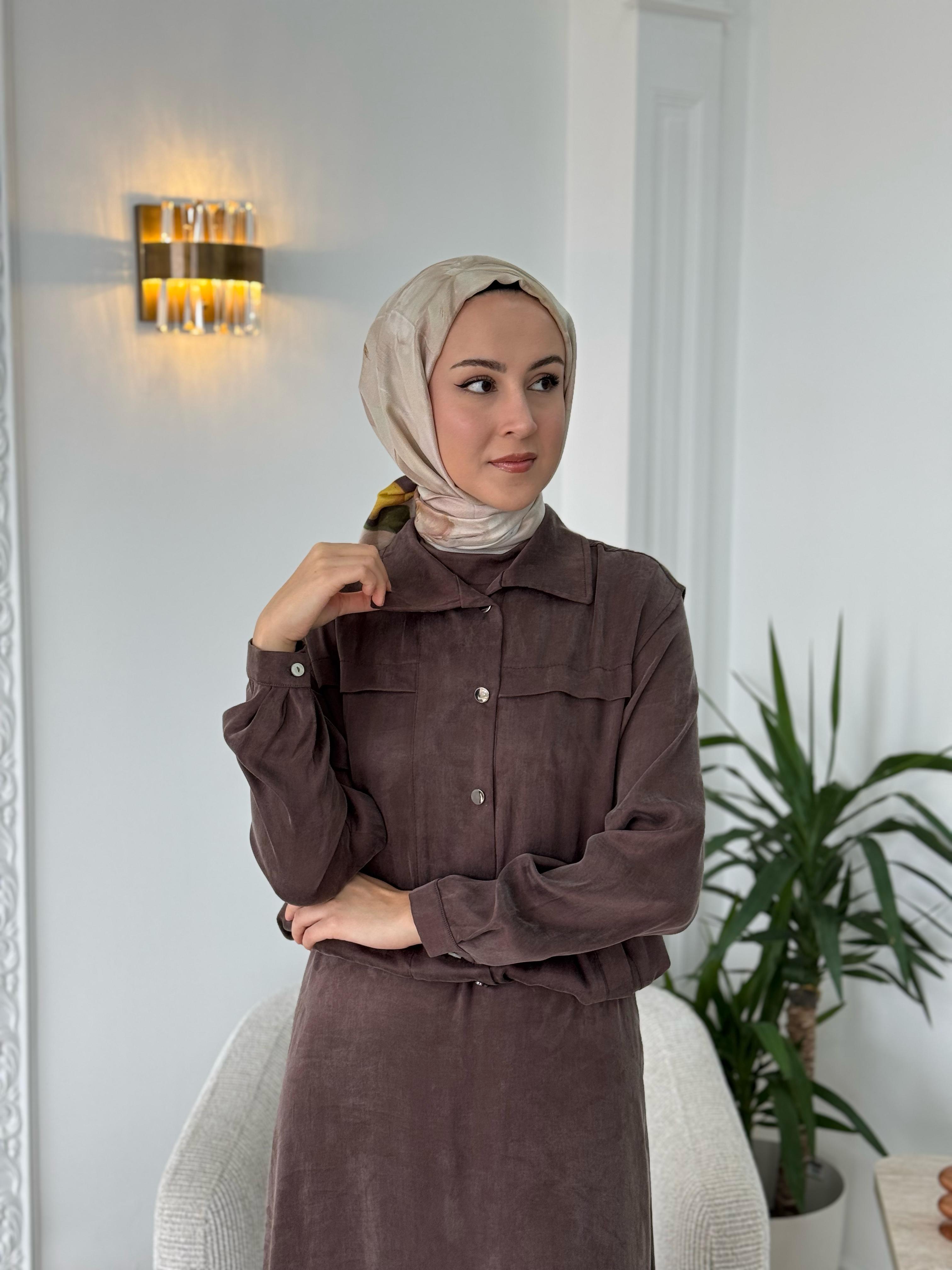 Almarwah Yelekli Cupra Elbise Kahverengi 202781-1