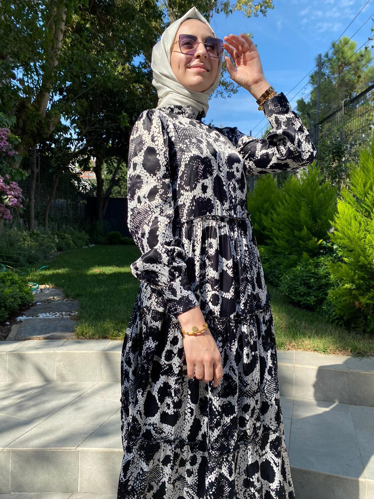 Almarwah Yılan Desen Elbise Siyah 303676