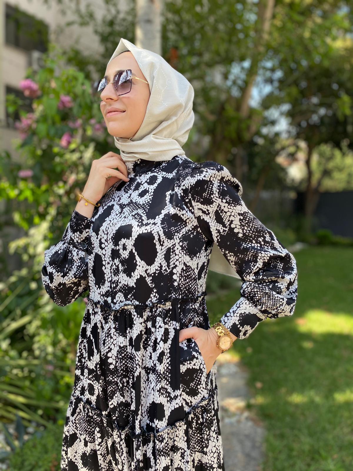 Almarwah Yılan Desen Elbise Siyah 303676