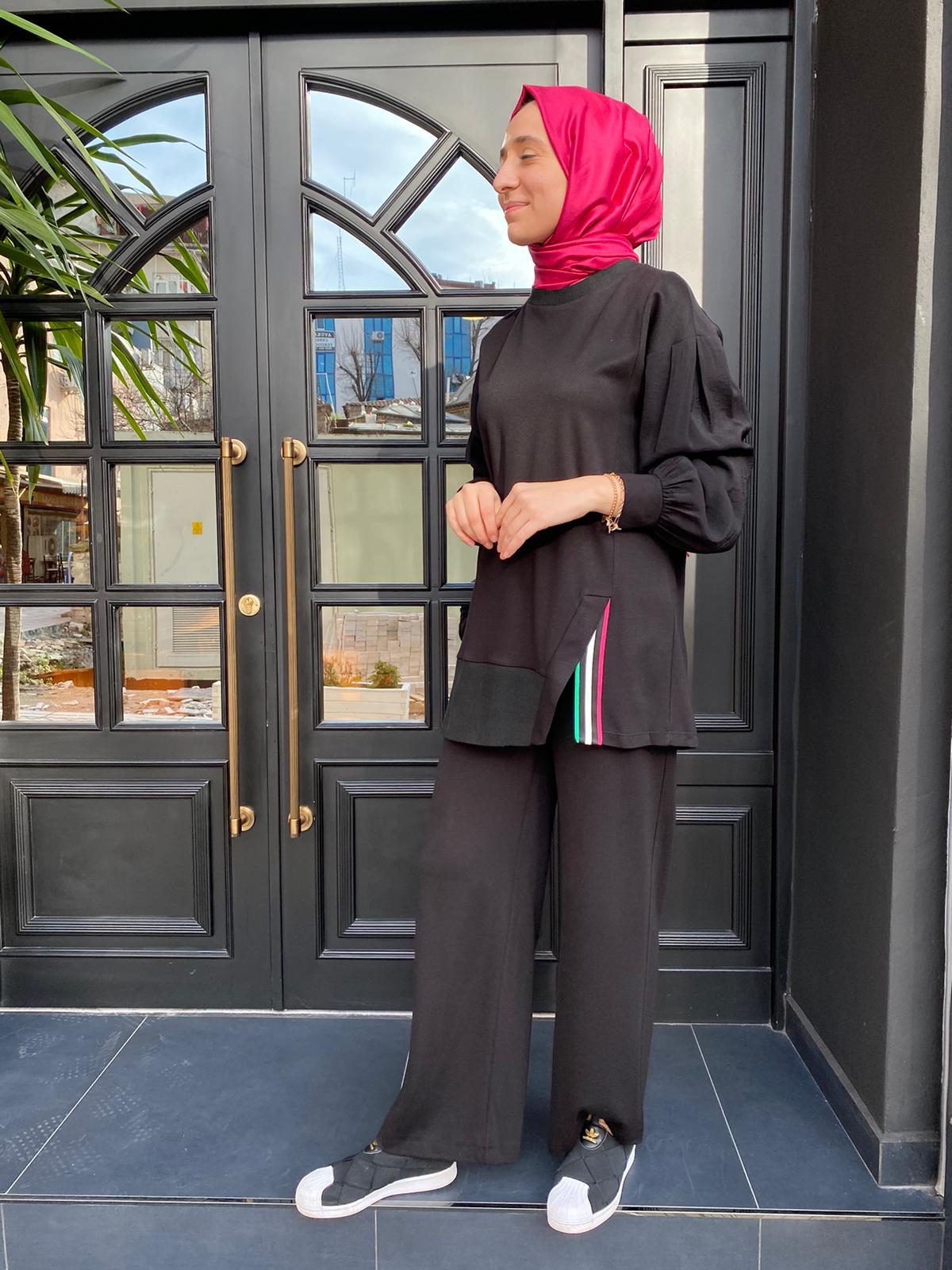 Hukka Design Şerit Detaylı Siyah Takım 23Y04B