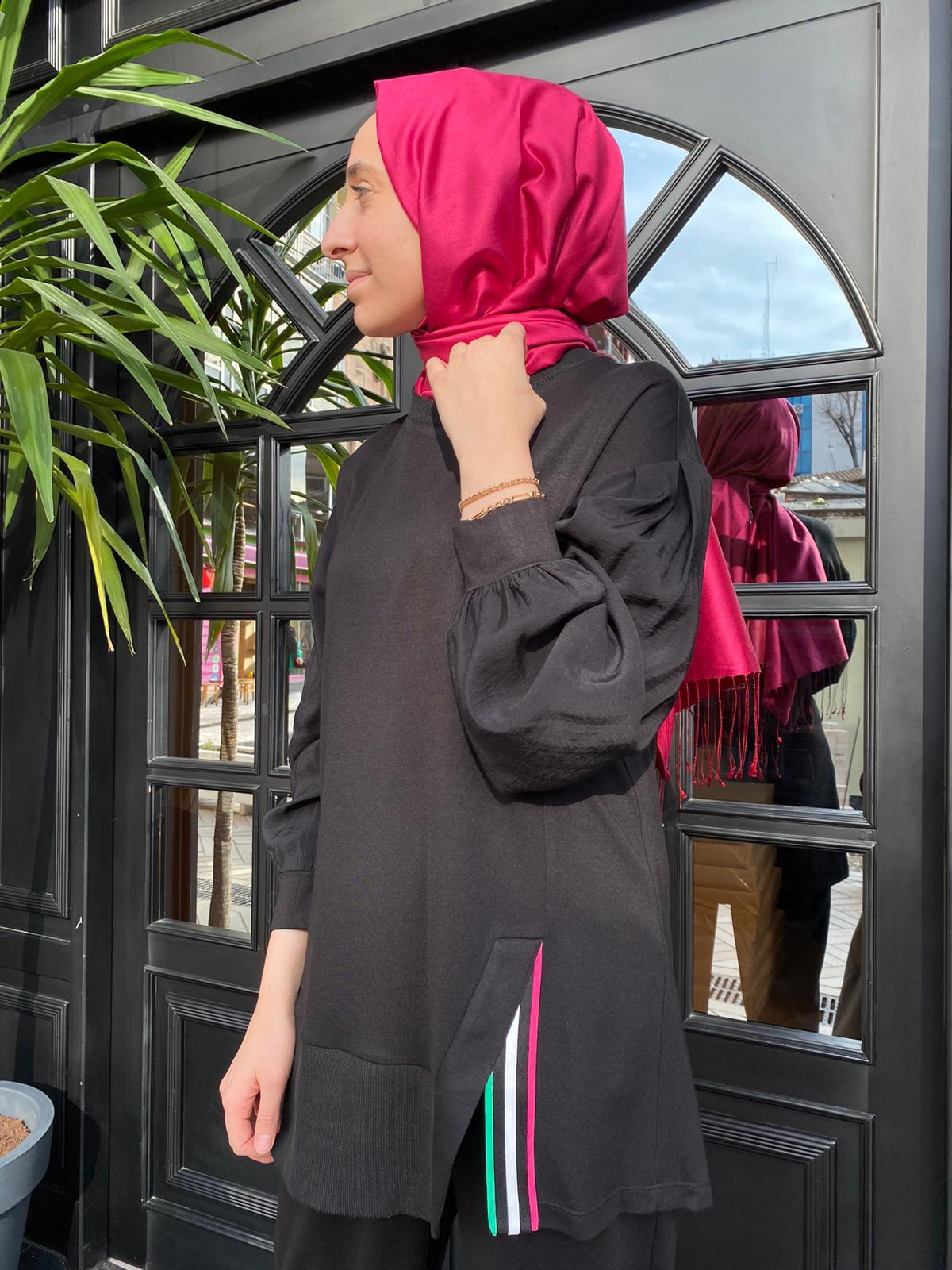 Hukka Design Şerit Detaylı Siyah Takım 23Y04B