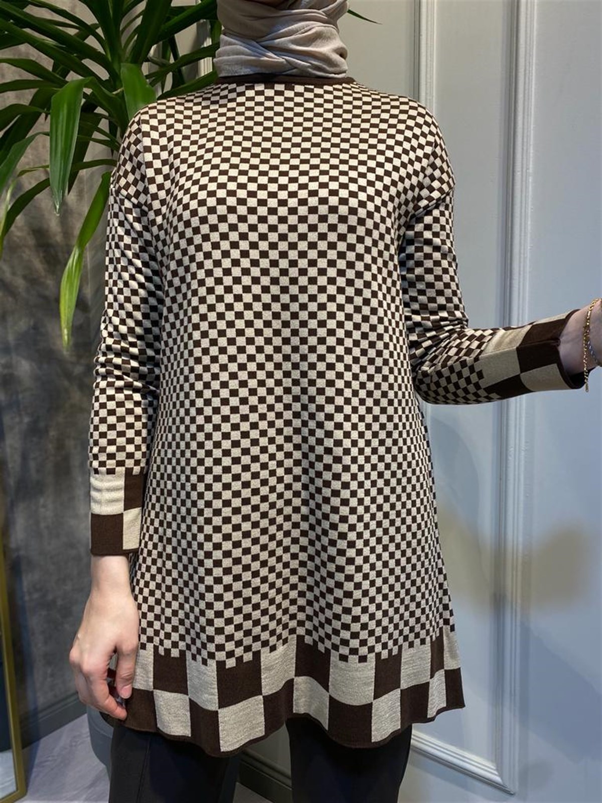 İnvee Dama Desenli Kahve-Bej Triko Tunik 6873