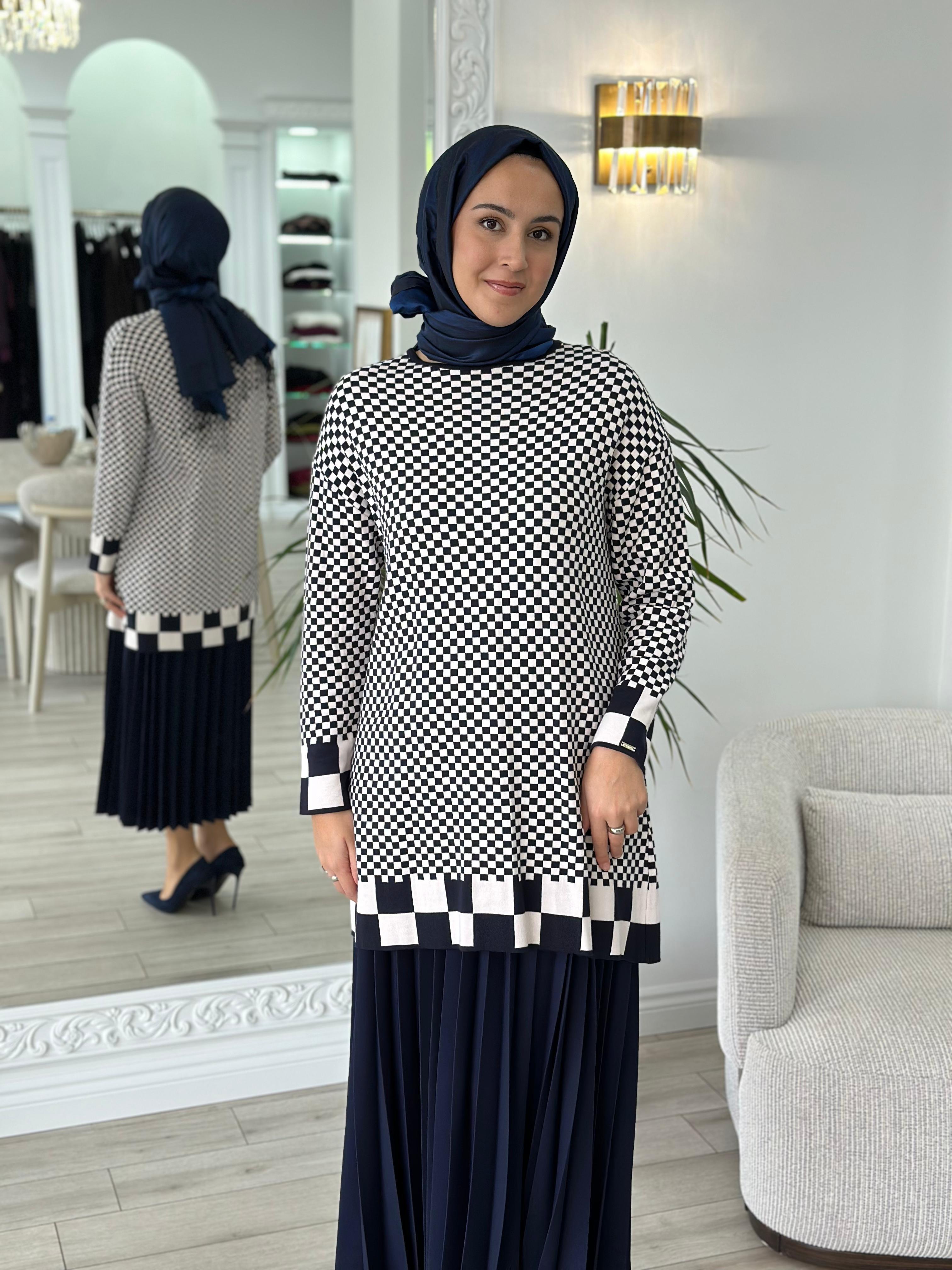 İnvee Dama Desenli Lacivert Triko Tunik 6873