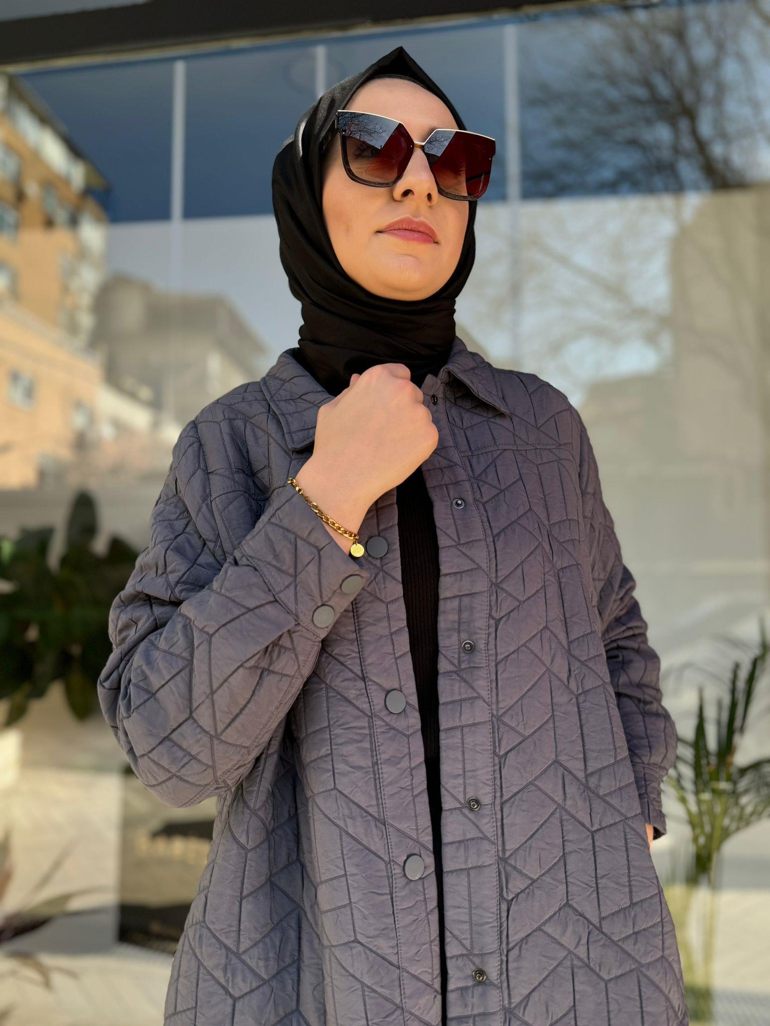 İnvee Kapitone Kap Koyu Gri 6914