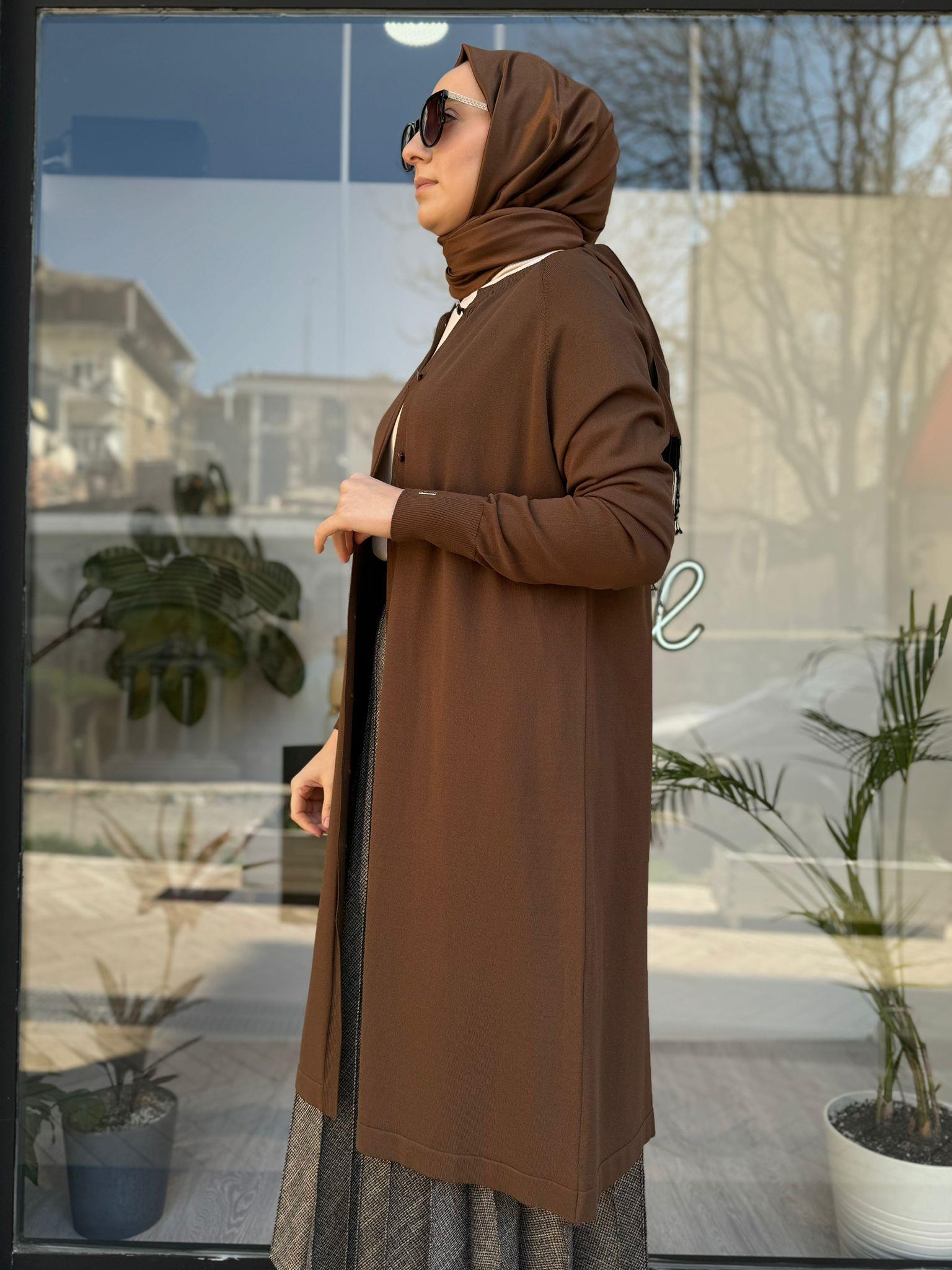 İnvee Reglan Kol Düz Düğmeli Hırka Browni 6738