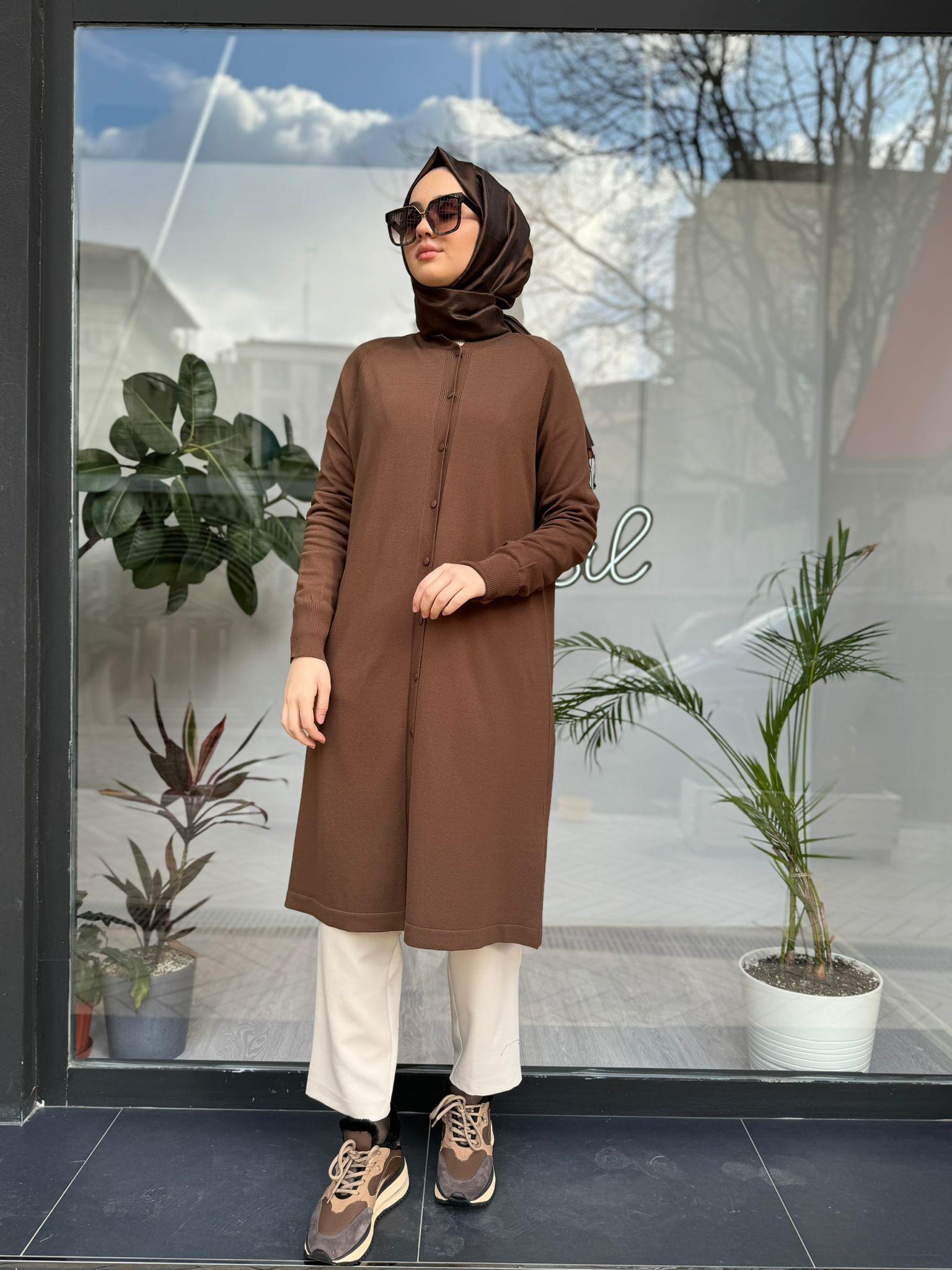 İnvee Reglan Kol Düz Düğmeli Hırka Browni 6738