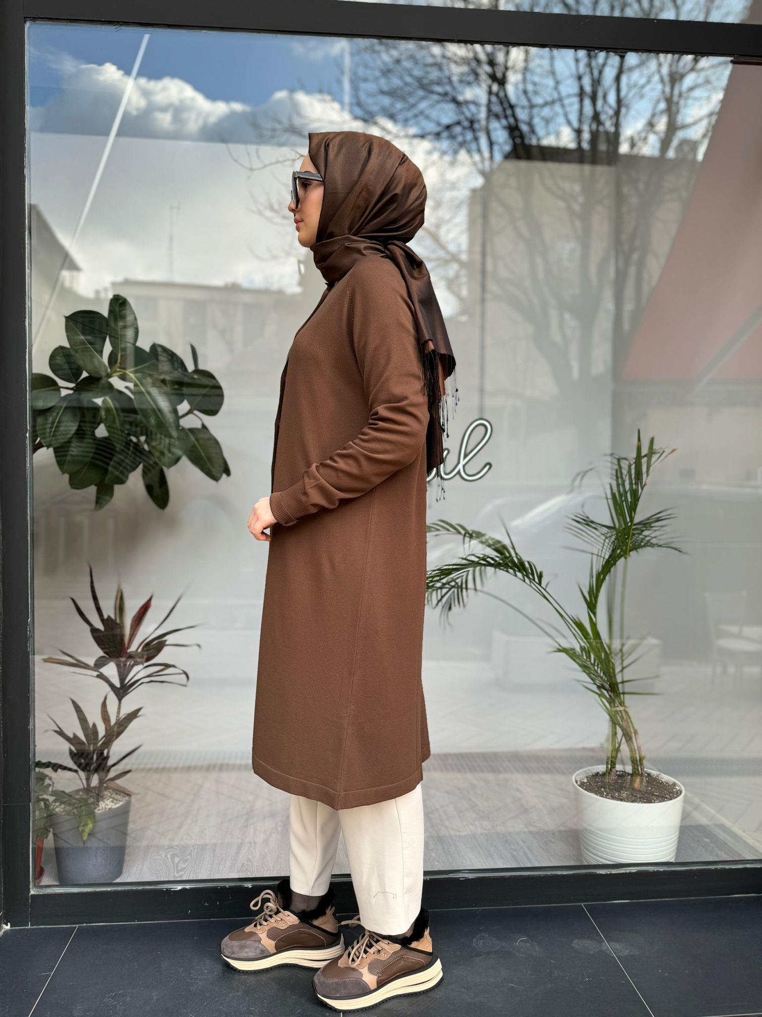 İnvee Reglan Kol Düz Düğmeli Hırka Browni 6738
