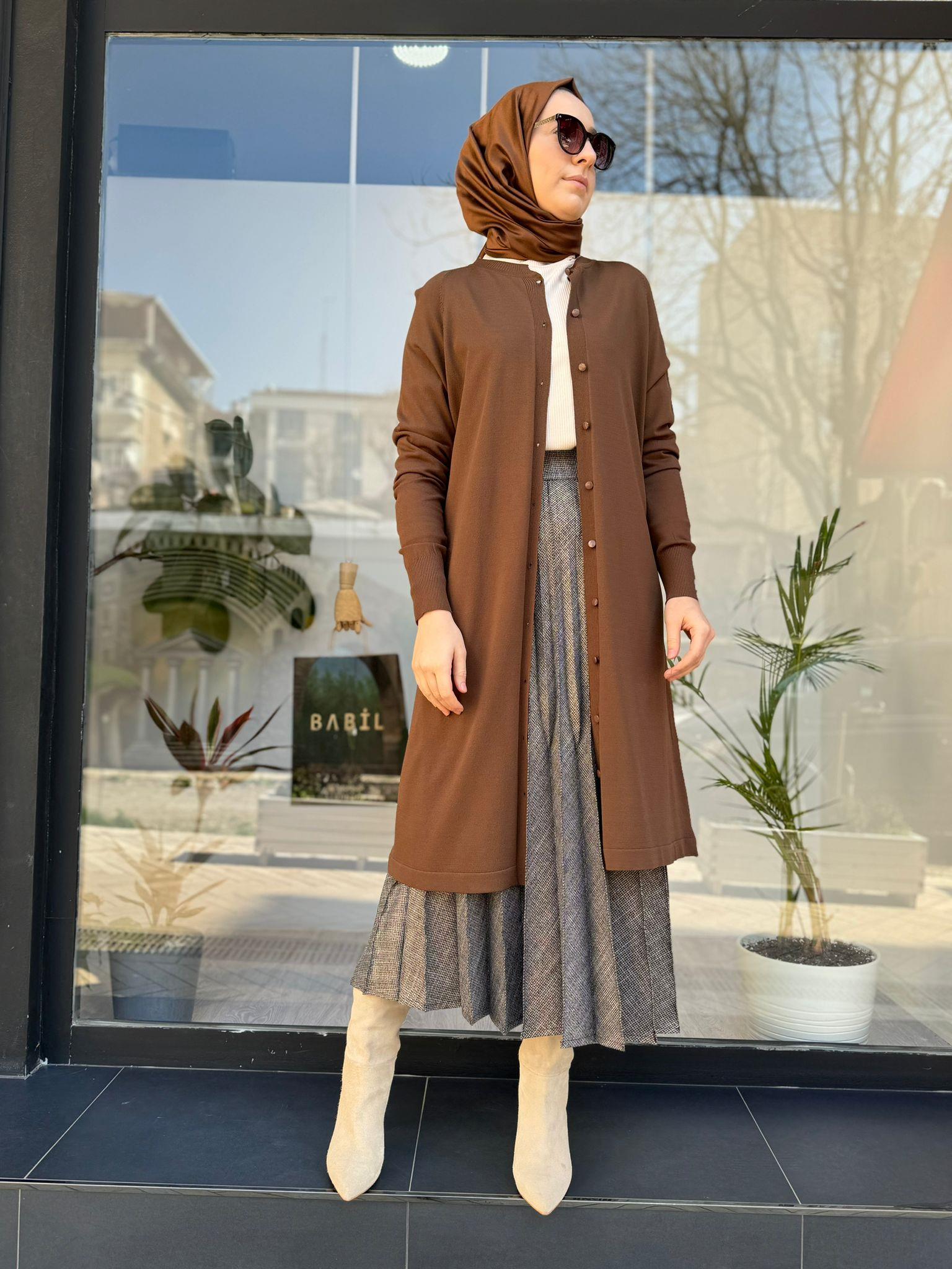 İnvee Reglan Kol Düz Düğmeli Hırka Browni 6738