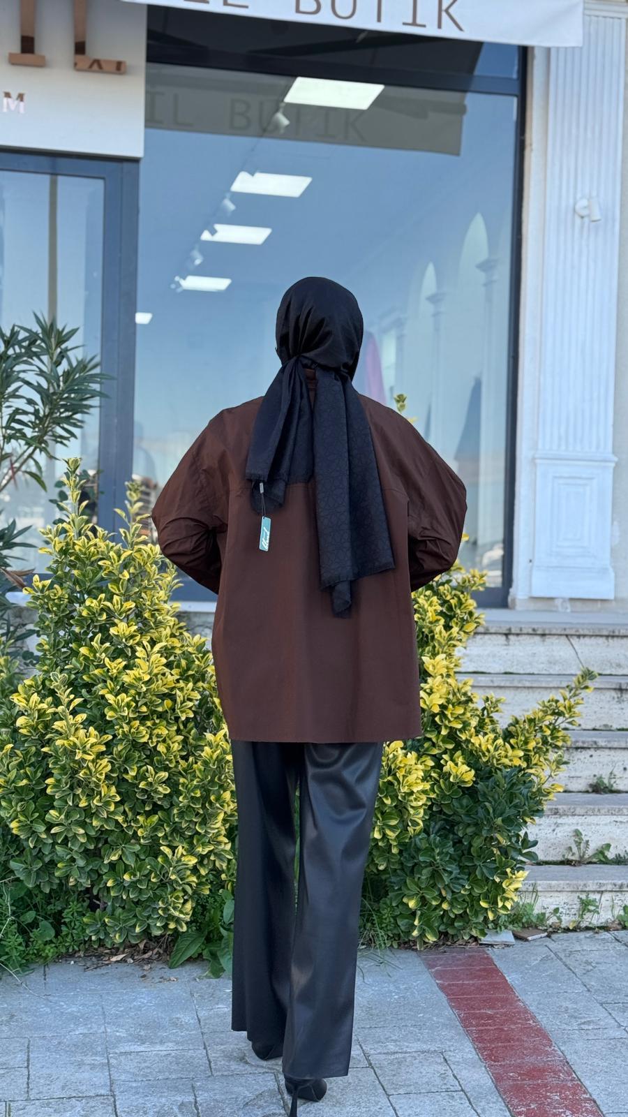 Kahma Deri Görünümlü Pantolon 25k11224