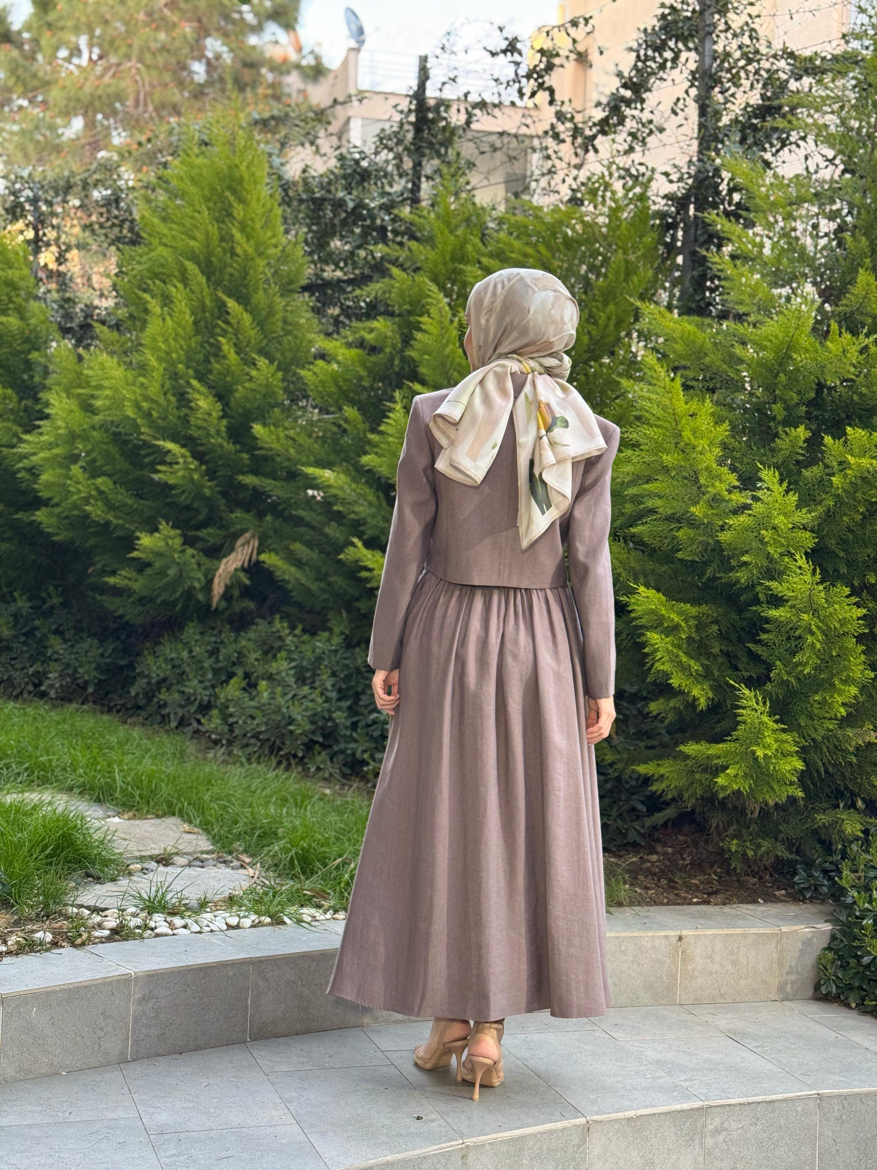 Kahma Kısa Ceketli Takım Kahverengi 25y25156