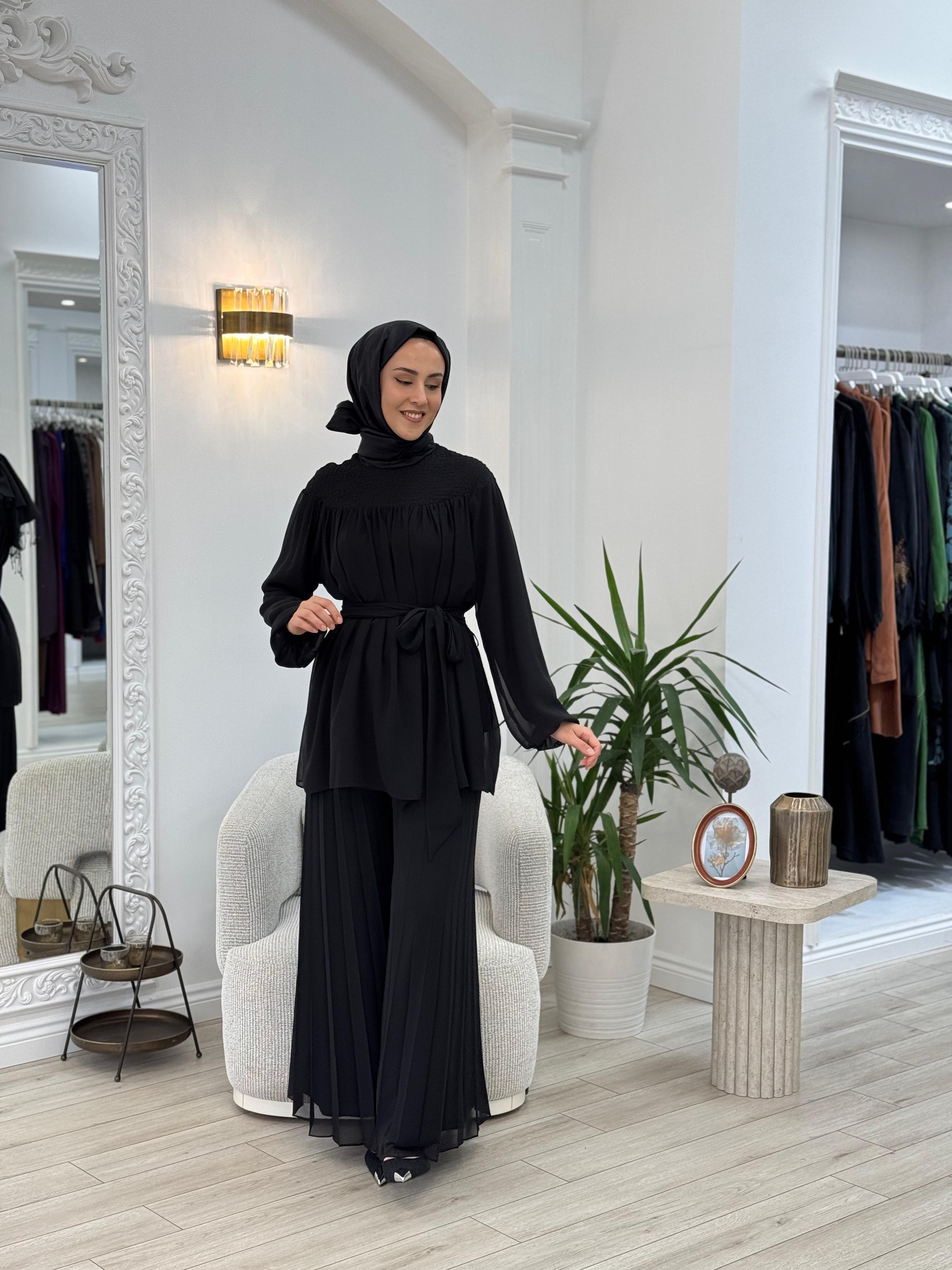Kahma Piliseli Şifon Detaylı Pantolon Siyah 25y11169