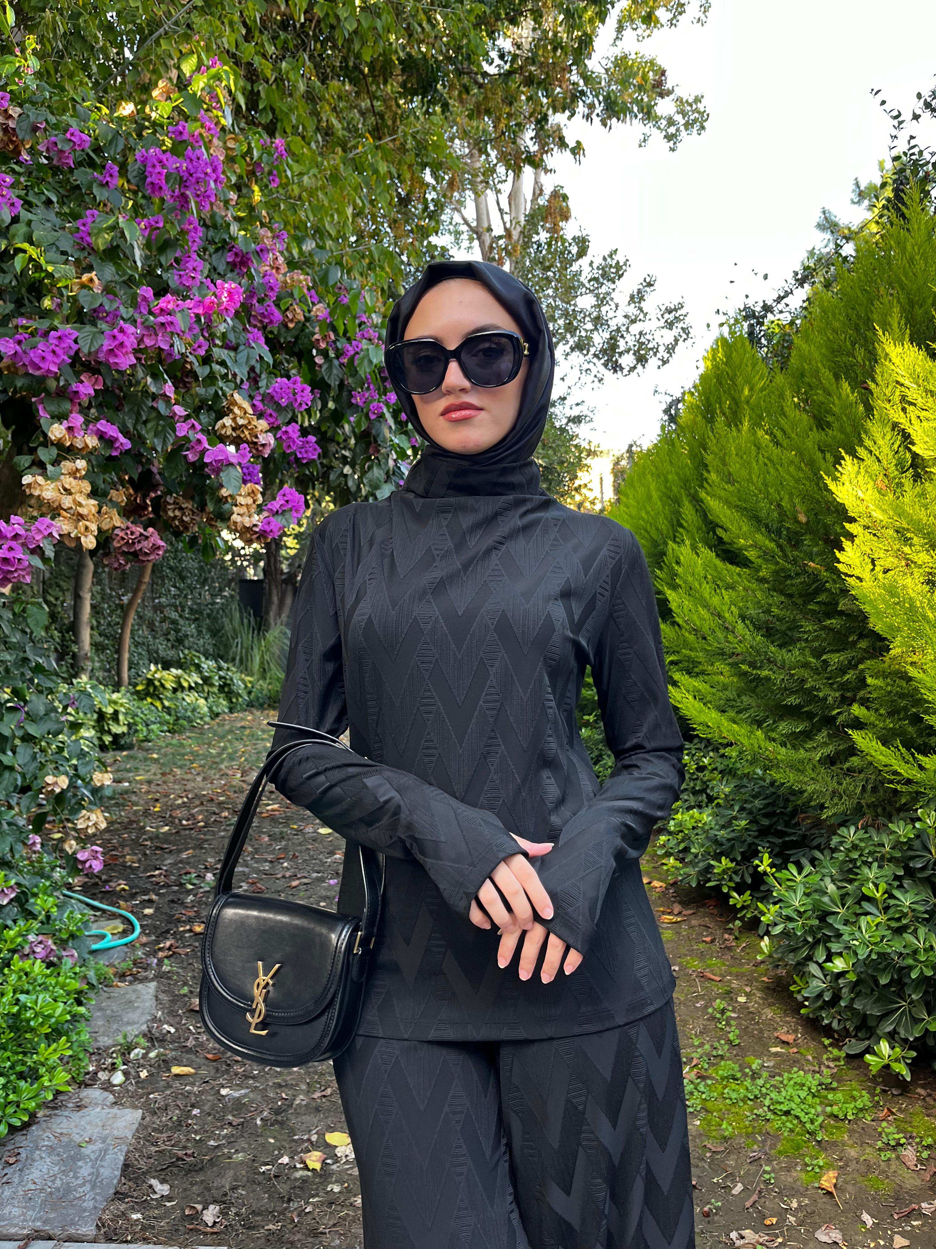 Kahma Siyah Pantolonlu Takım 24k17101