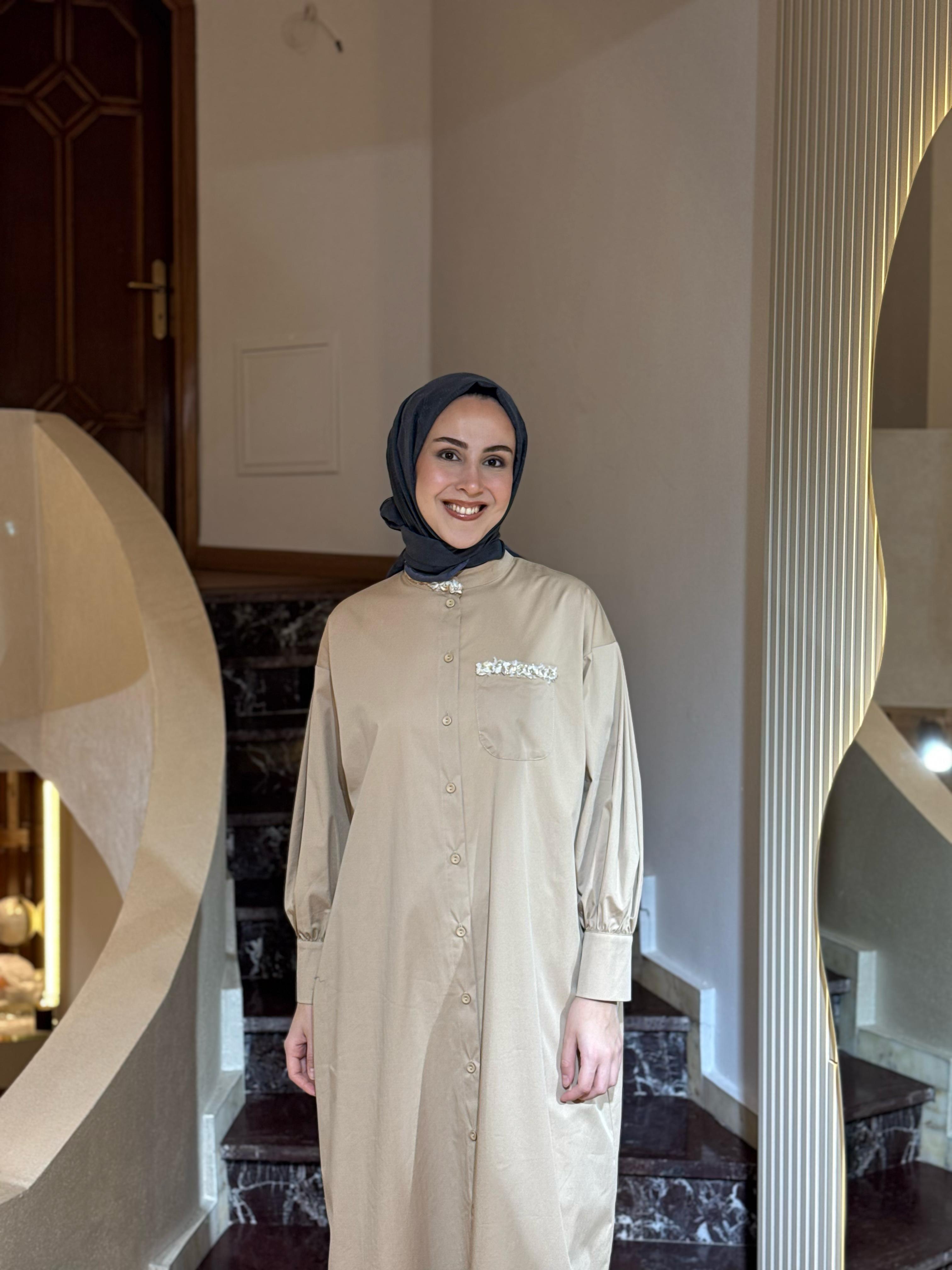 Kahma Yaka Detaylı Elbise Kap Latte 25y13156