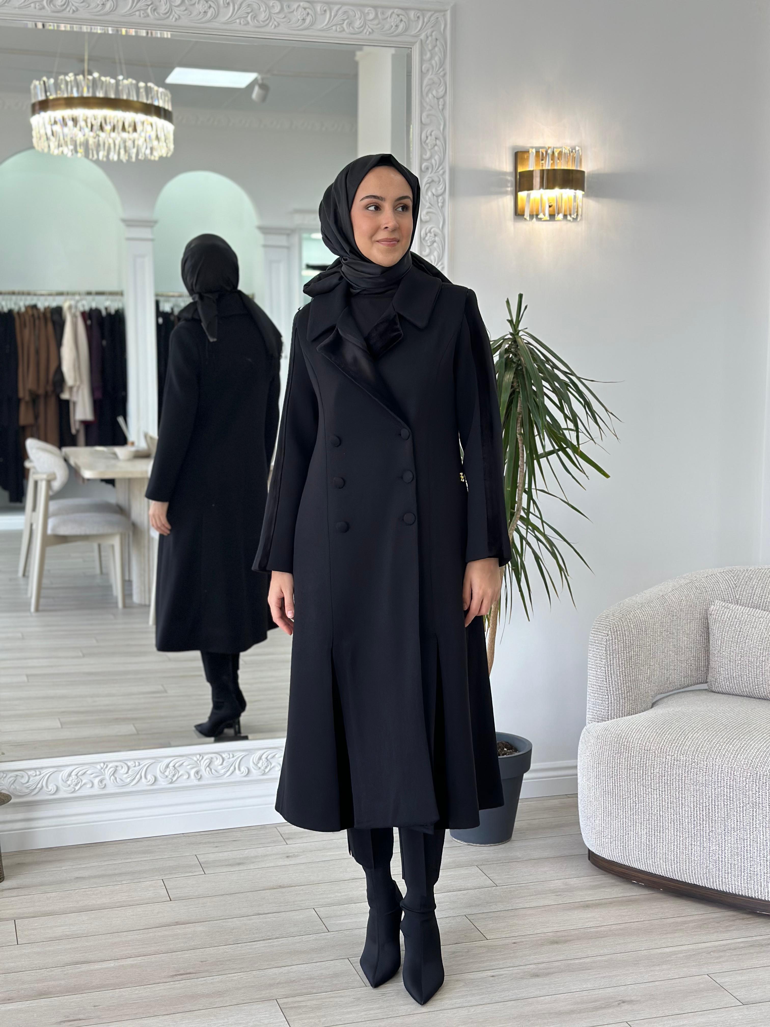 Miss Dalida Kadife Detaylı Triko Manto Siyah t24k-8005