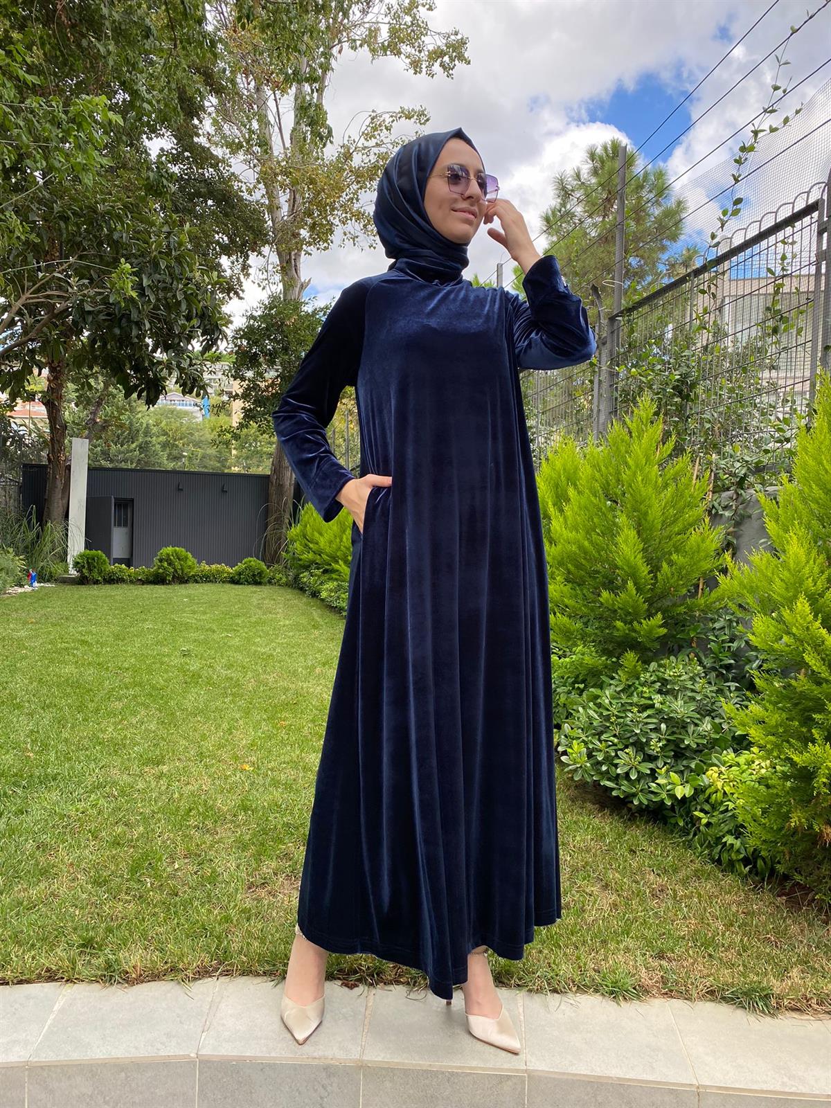 Miss Dalida Lacivert Kadife Elbise T24K-4003
