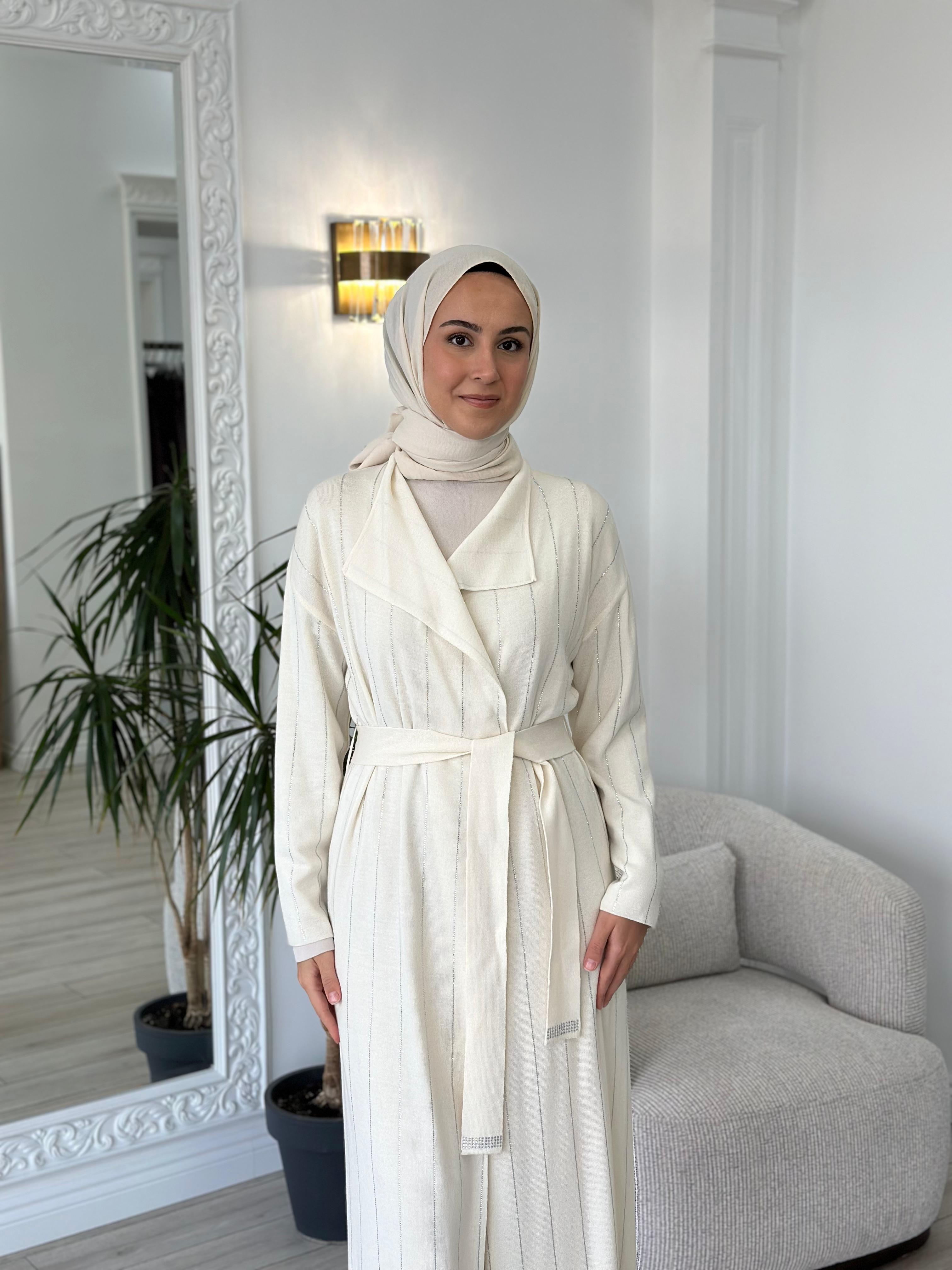 Miss Dalida Taş Detaylı Şal Yaka Uzun Hırka Ekru t24k-9011