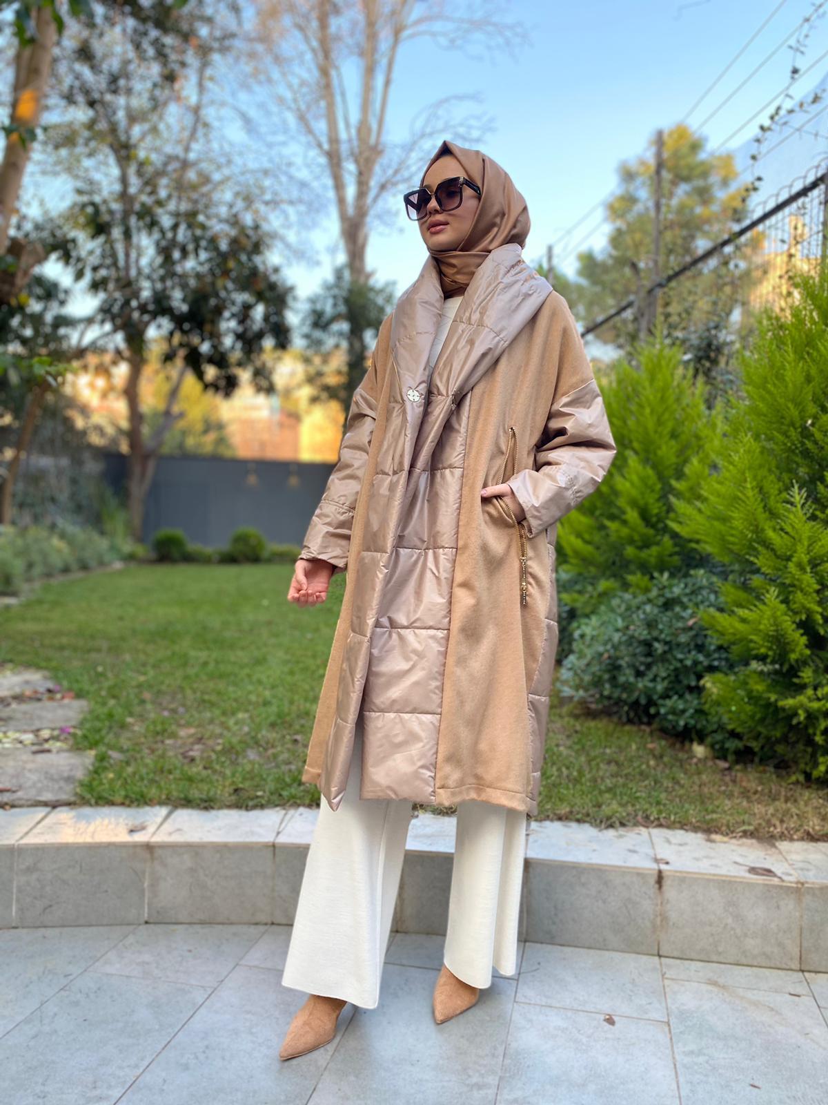 Miss Dalida Triko Detaylı Yağmurluk Mont Camel t24k-8027