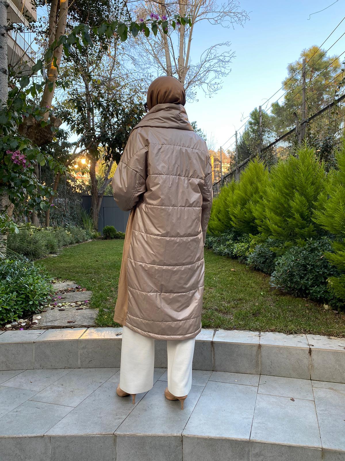 Miss Dalida Triko Detaylı Yağmurluk Mont Camel t24k-8027