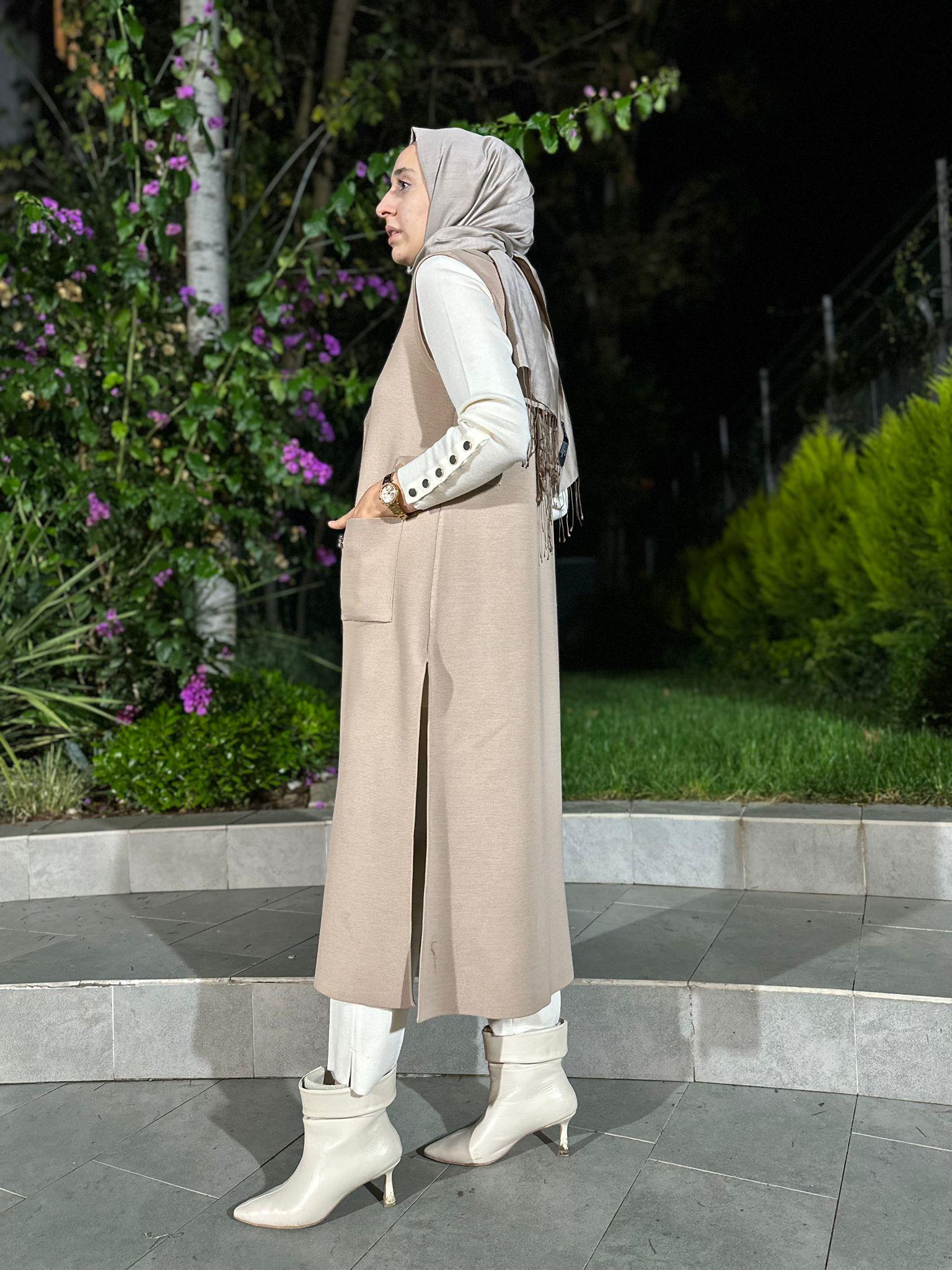 Miss Dalida Uzun Triko Yelek Coro Camel t24k-1000