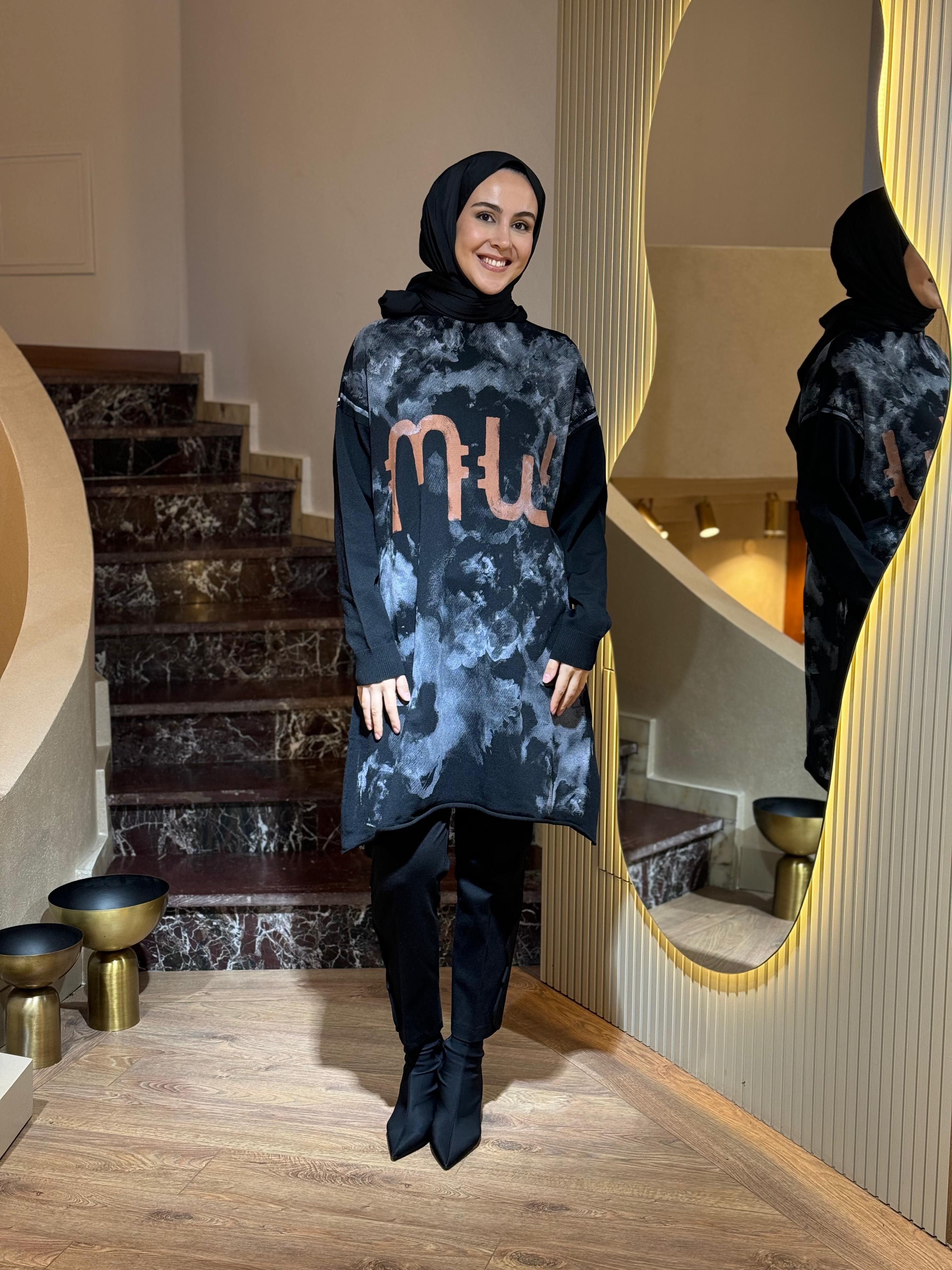 Misswhence Baskılı Triko Tunik Siyah 36021