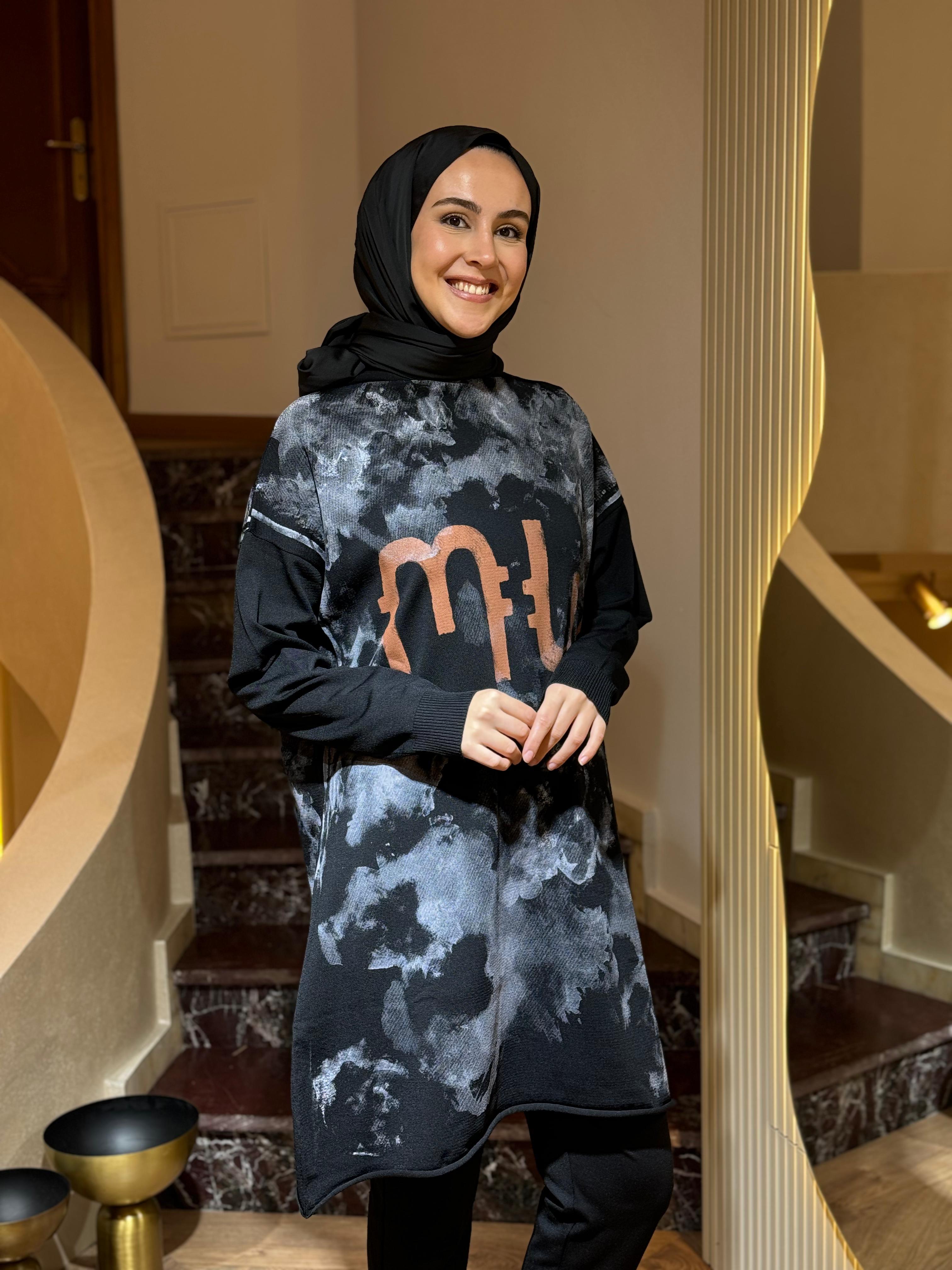 Misswhence Baskılı Triko Tunik Siyah 36021
