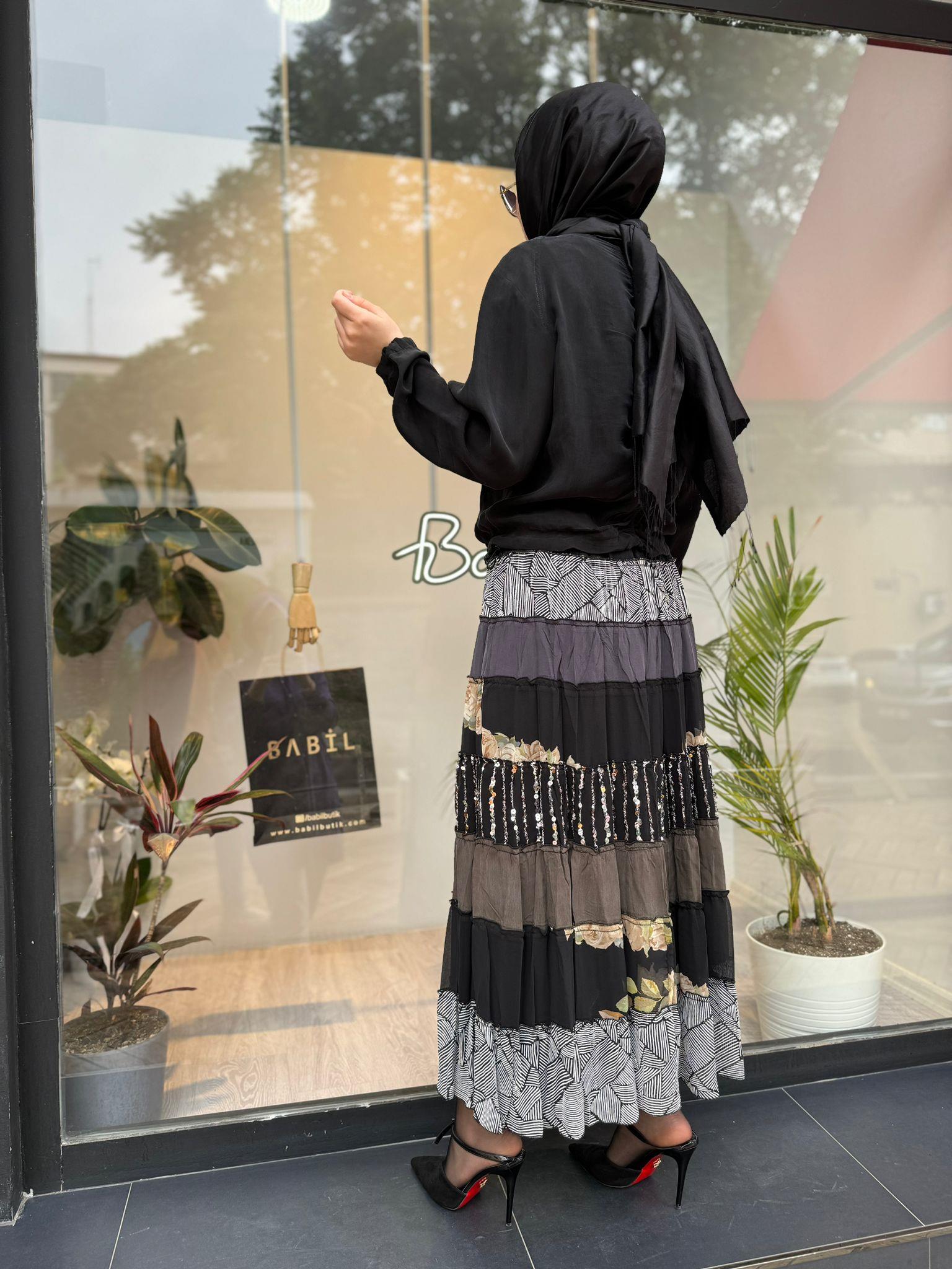 Misswhence Beli Lastikli Pullu Etek Siyah 35906