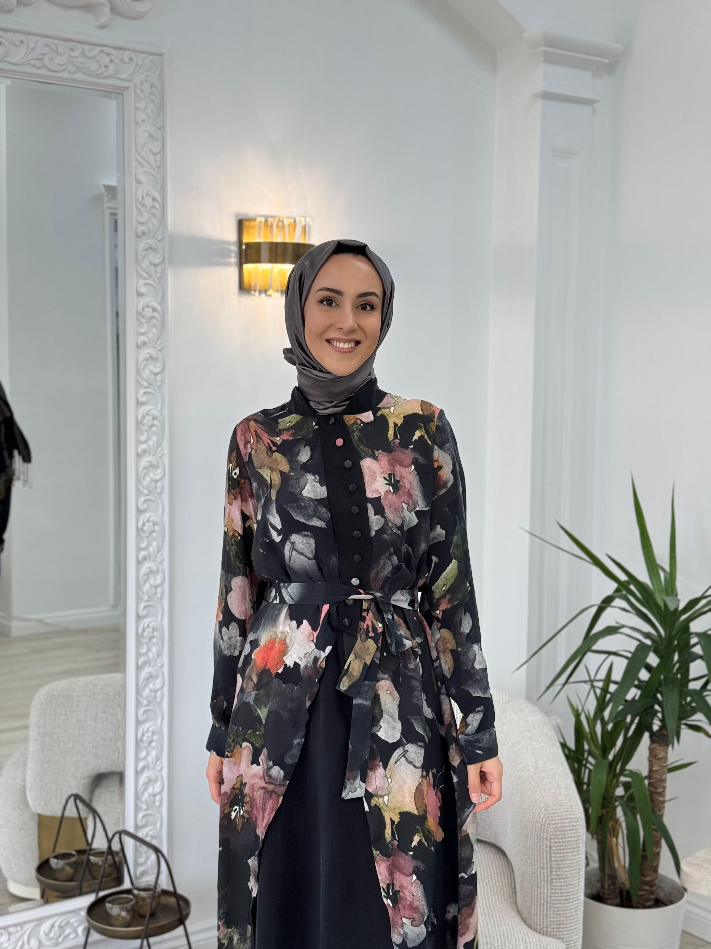 Misswhence Çiçek Desenli Düğme Detaylı Elbise 37835