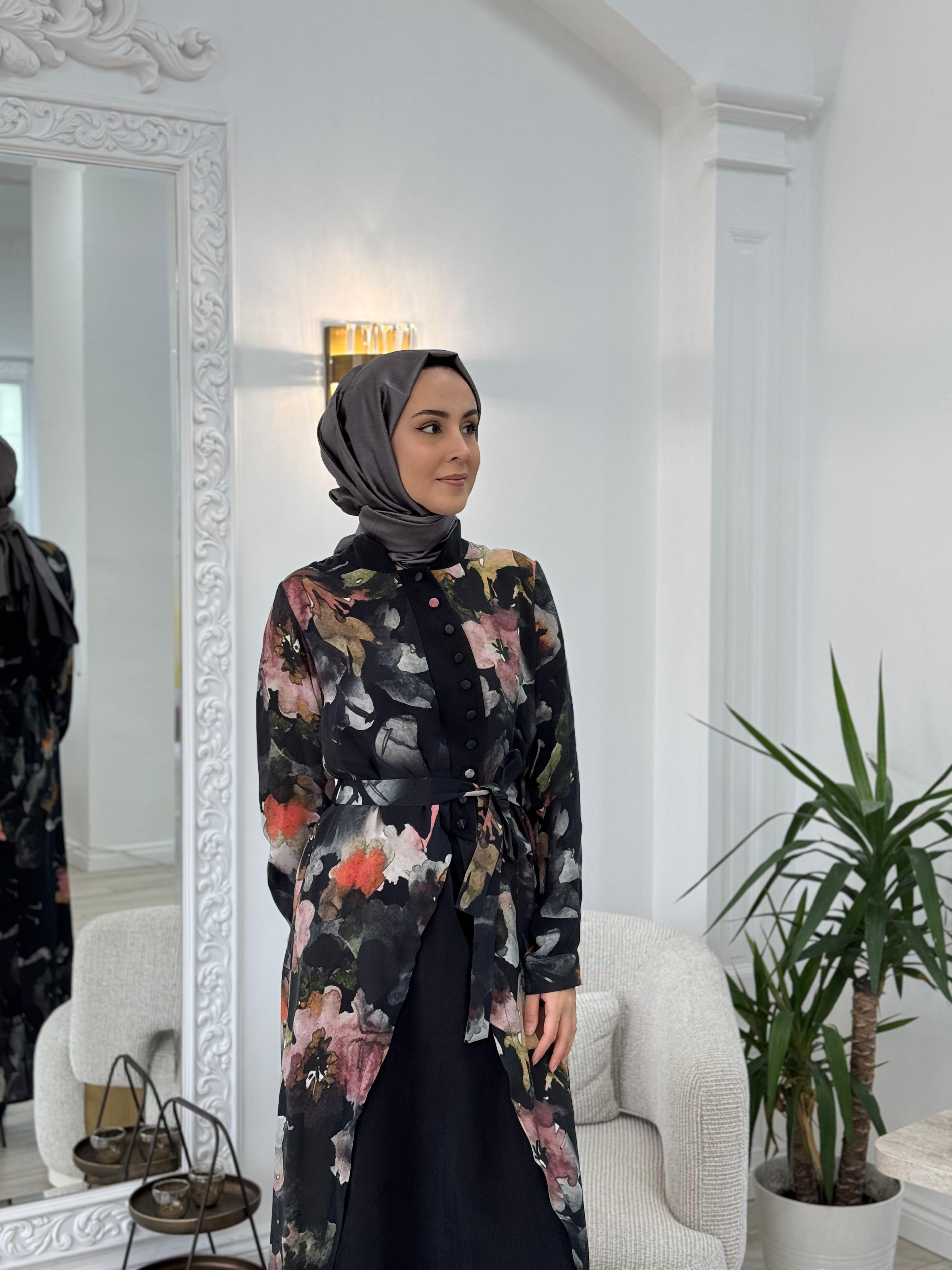 Misswhence Çiçek Desenli Düğme Detaylı Elbise 37835