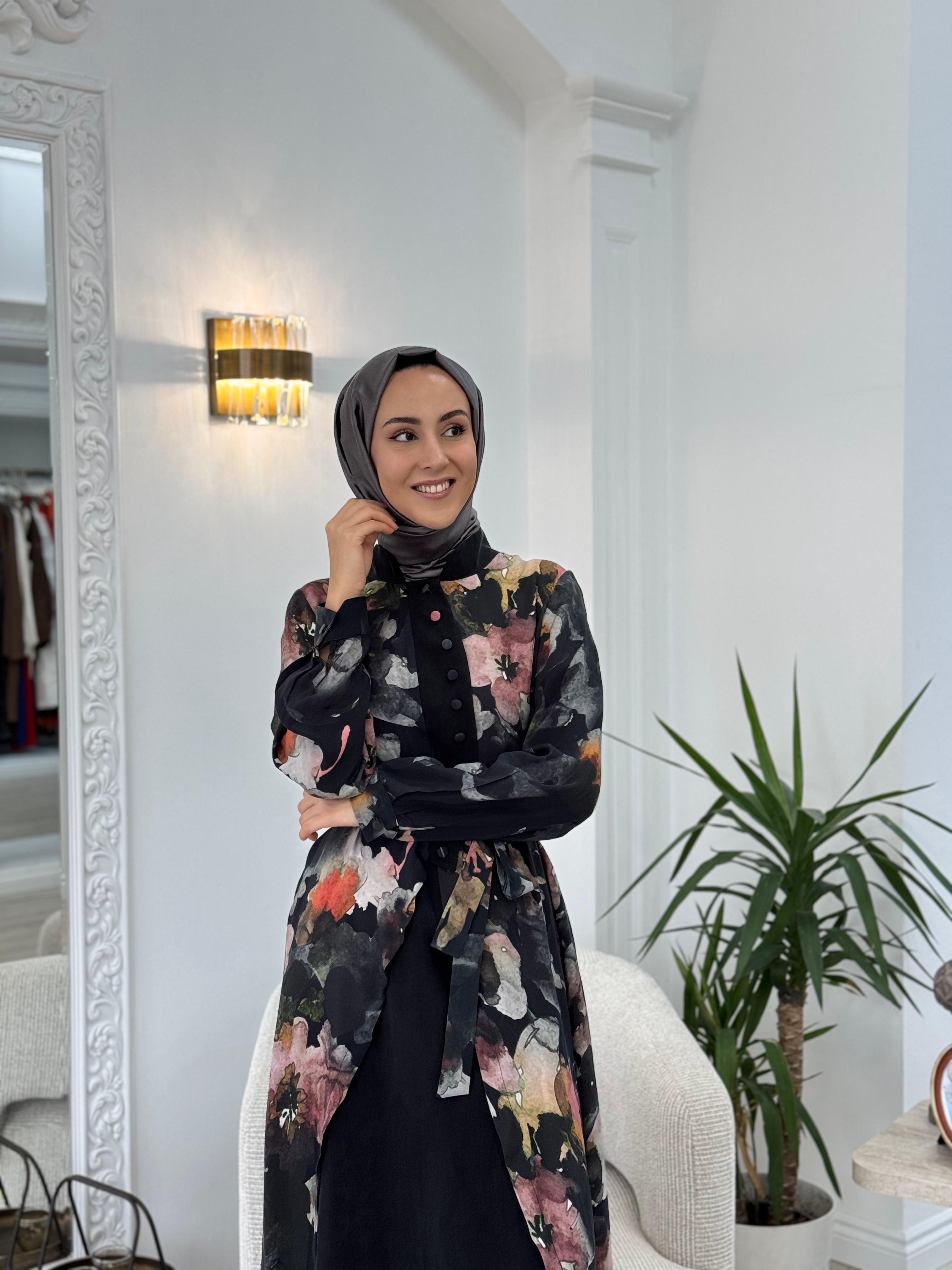 Misswhence Çiçek Desenli Düğme Detaylı Elbise 37835
