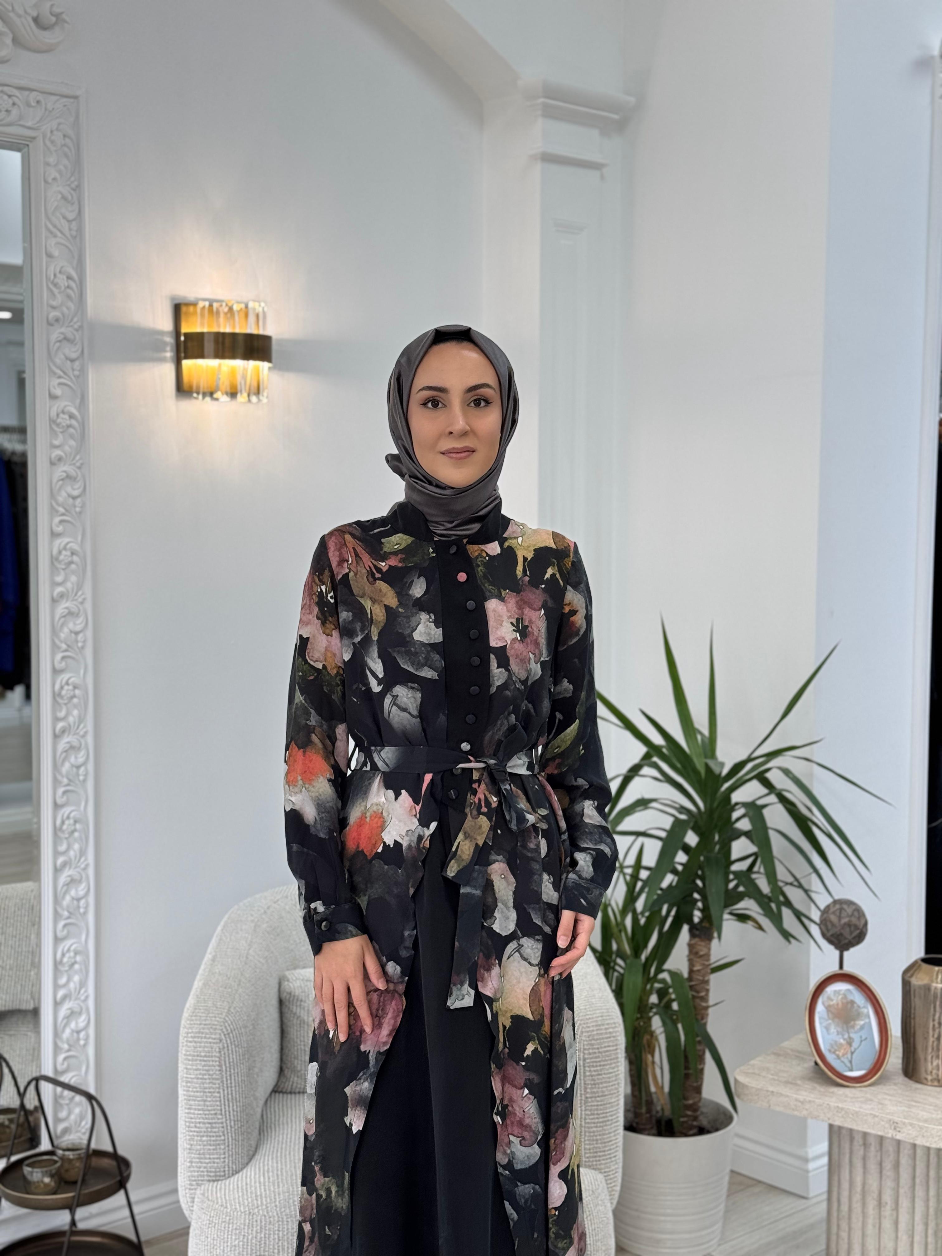 Misswhence Çiçek Desenli Düğme Detaylı Elbise 37835