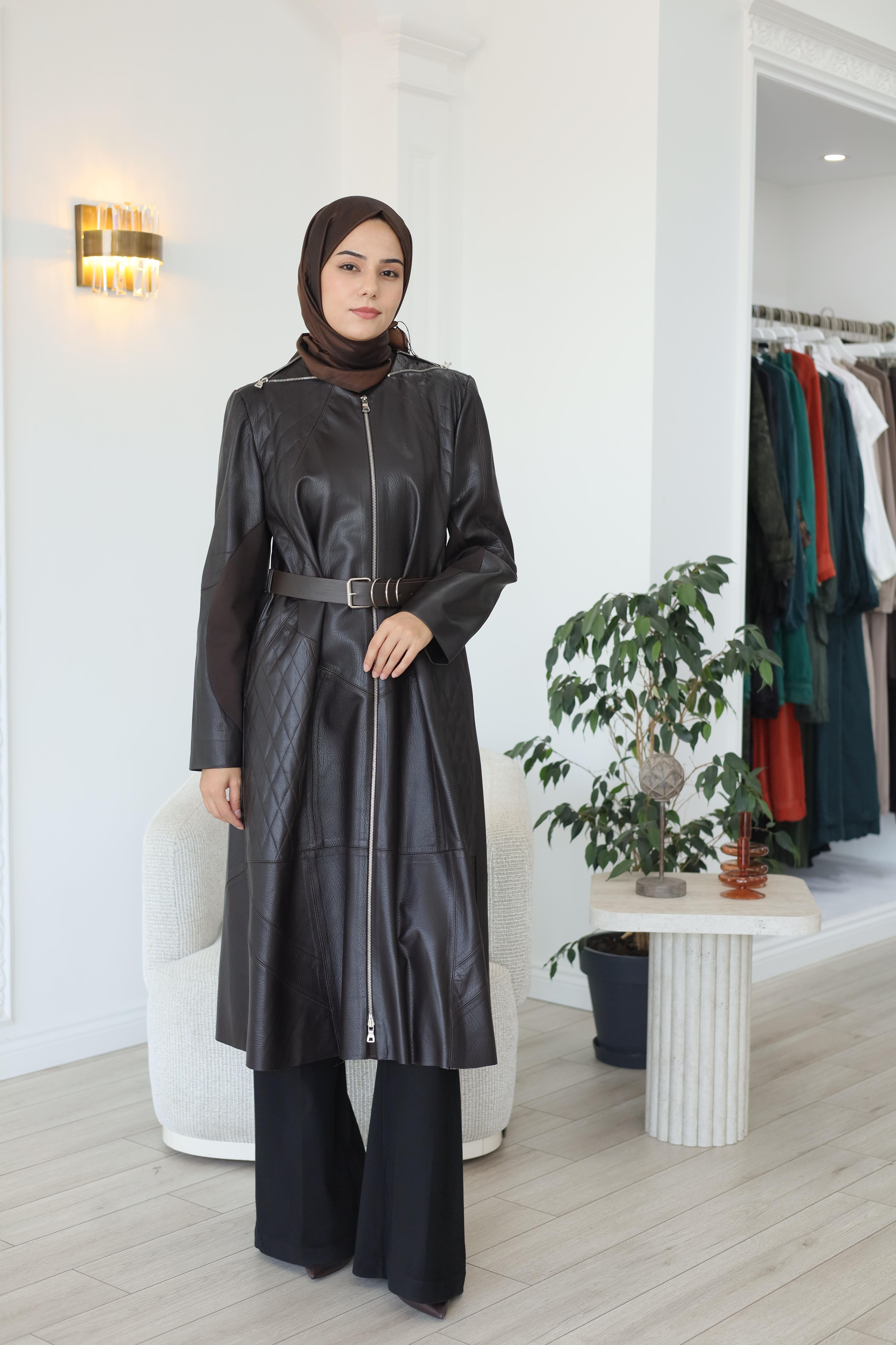 Misswhence Deri Pardesü 38420