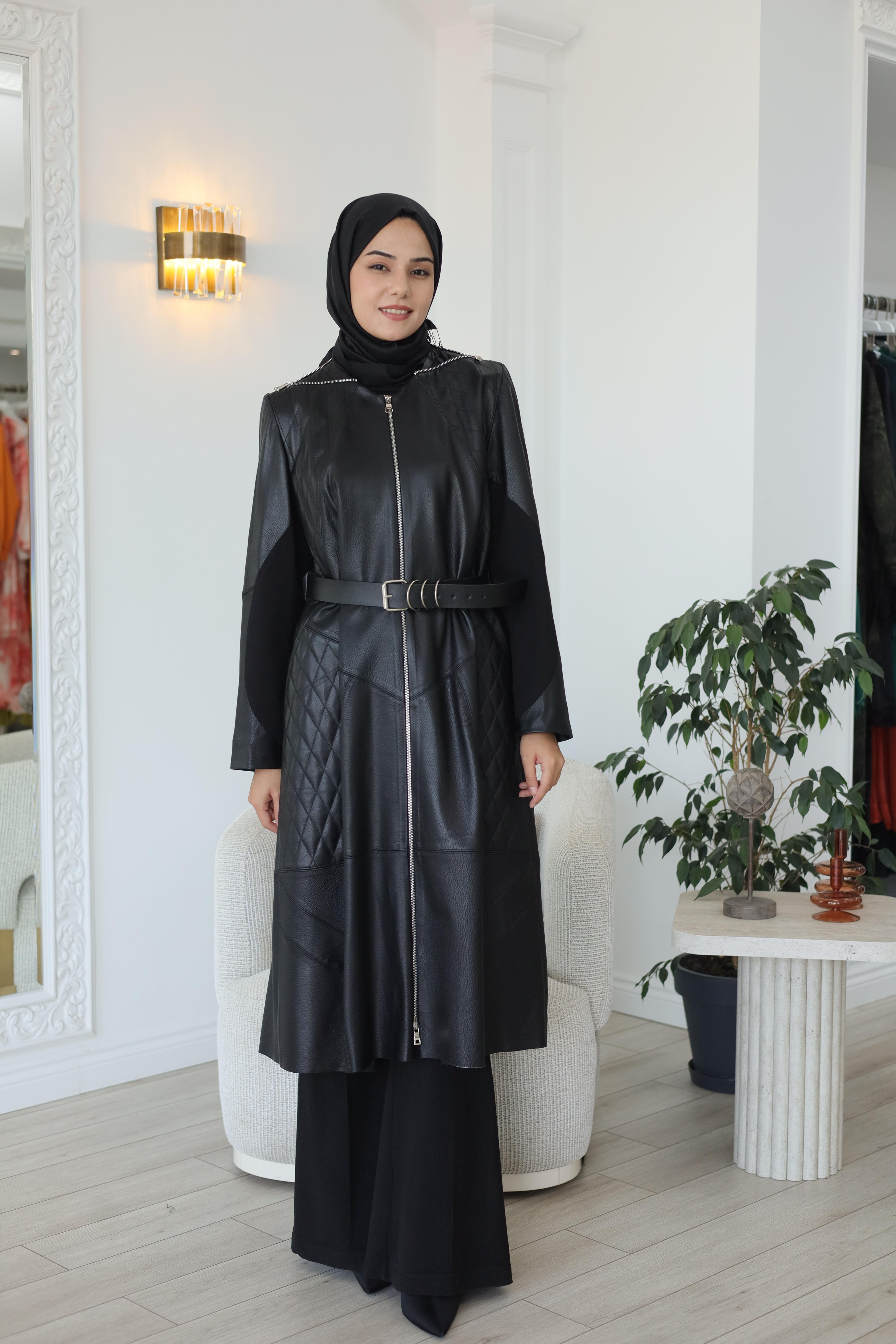 Misswhence Deri Pardesü 38420
