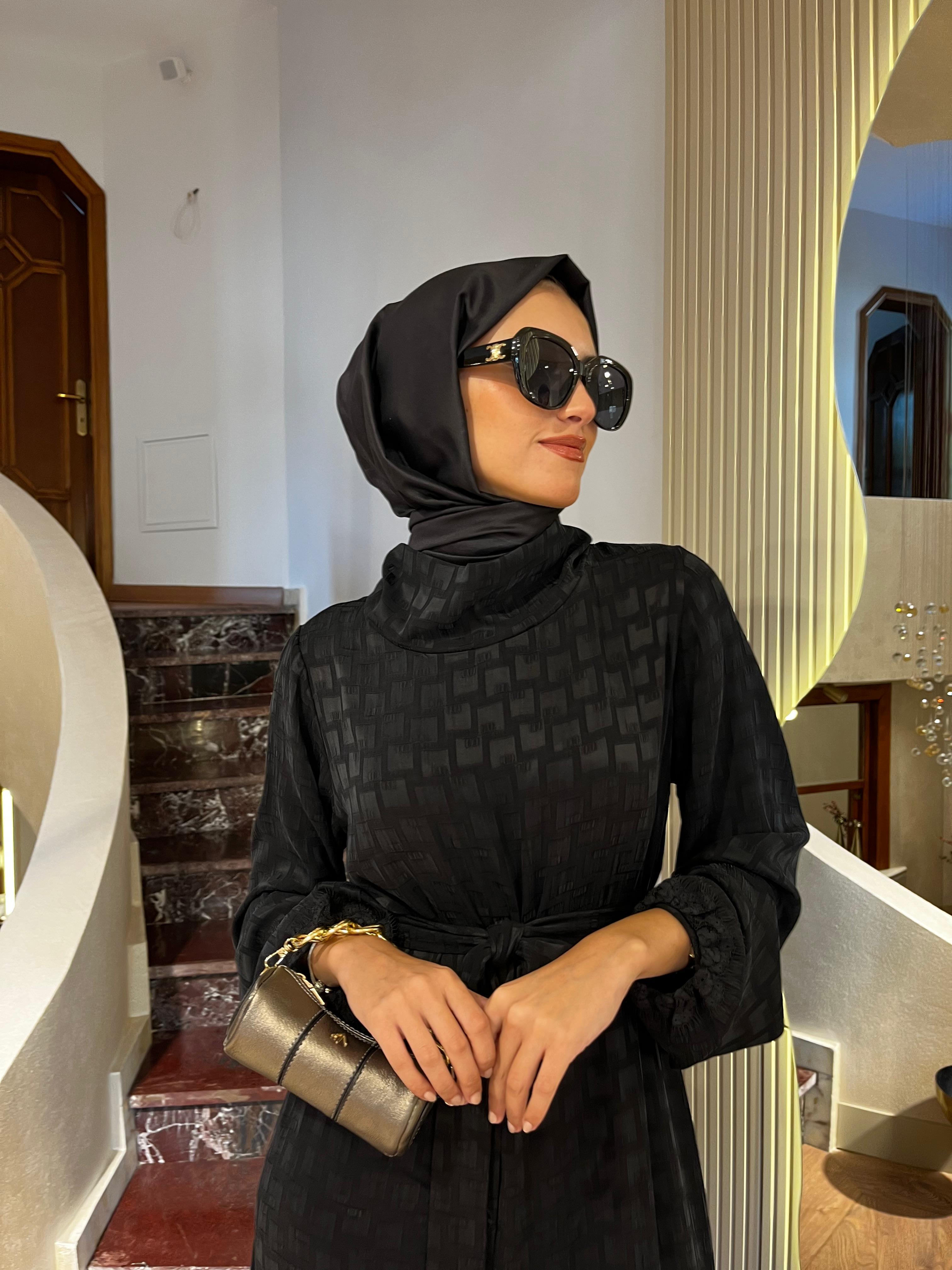 Misswhence Kadife Parçalı İpek Elbise Siyah 36811