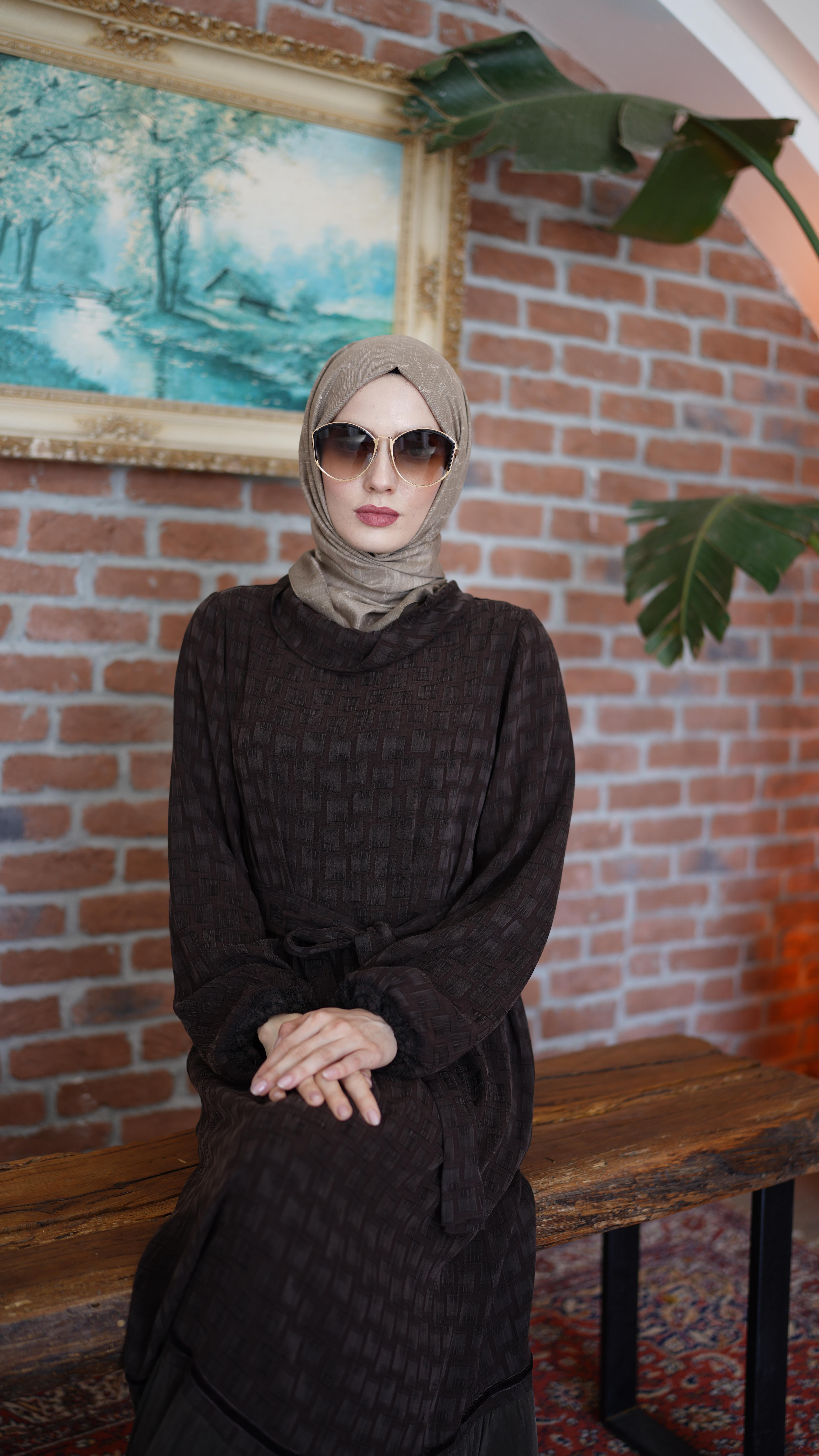 Misswhence Kadife Parçalı İpek Elbise Kahverengi 36811