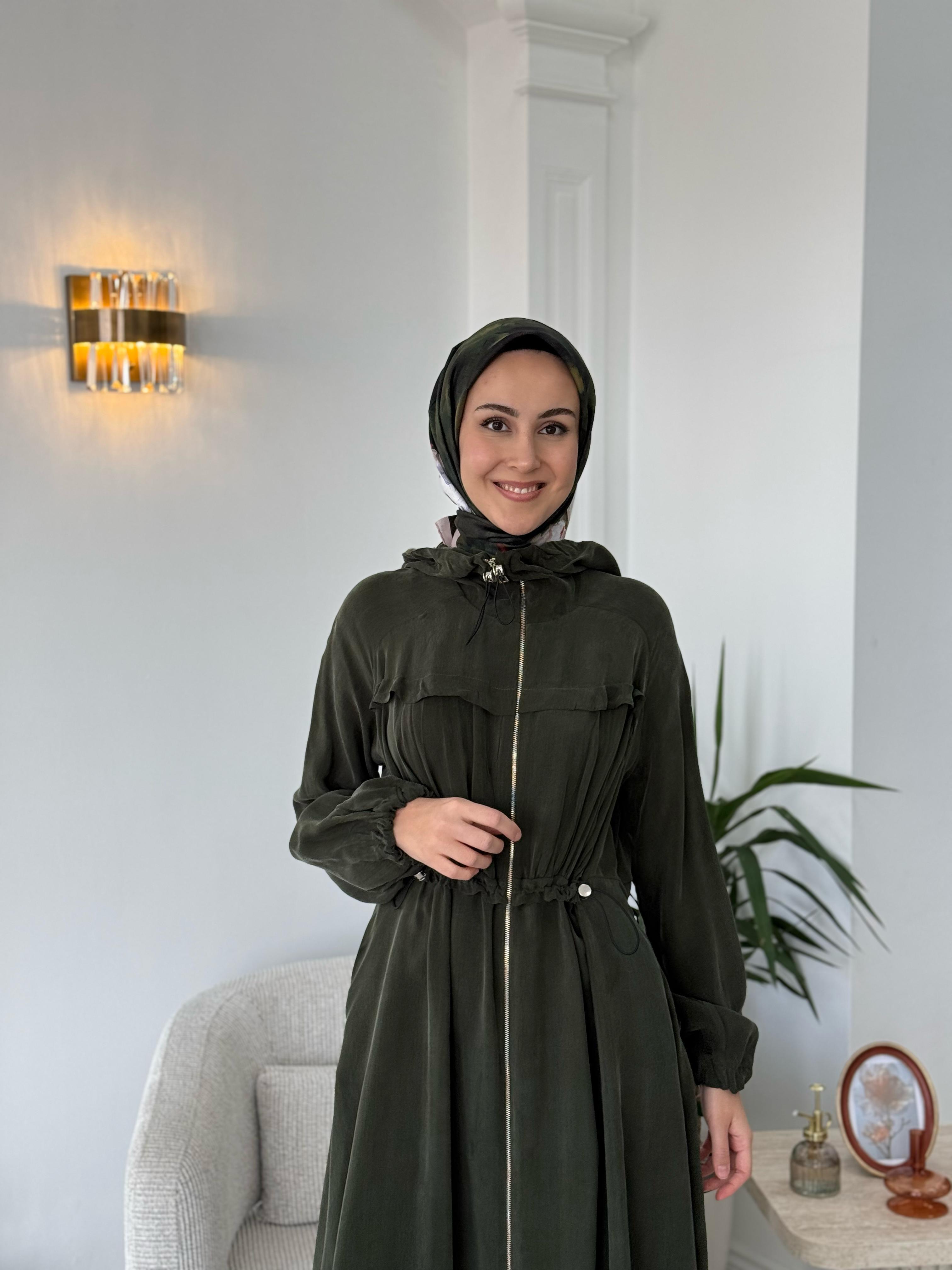 Misswhence Kapşonlu Beli Büzgülü Pardesü Haki 37504
