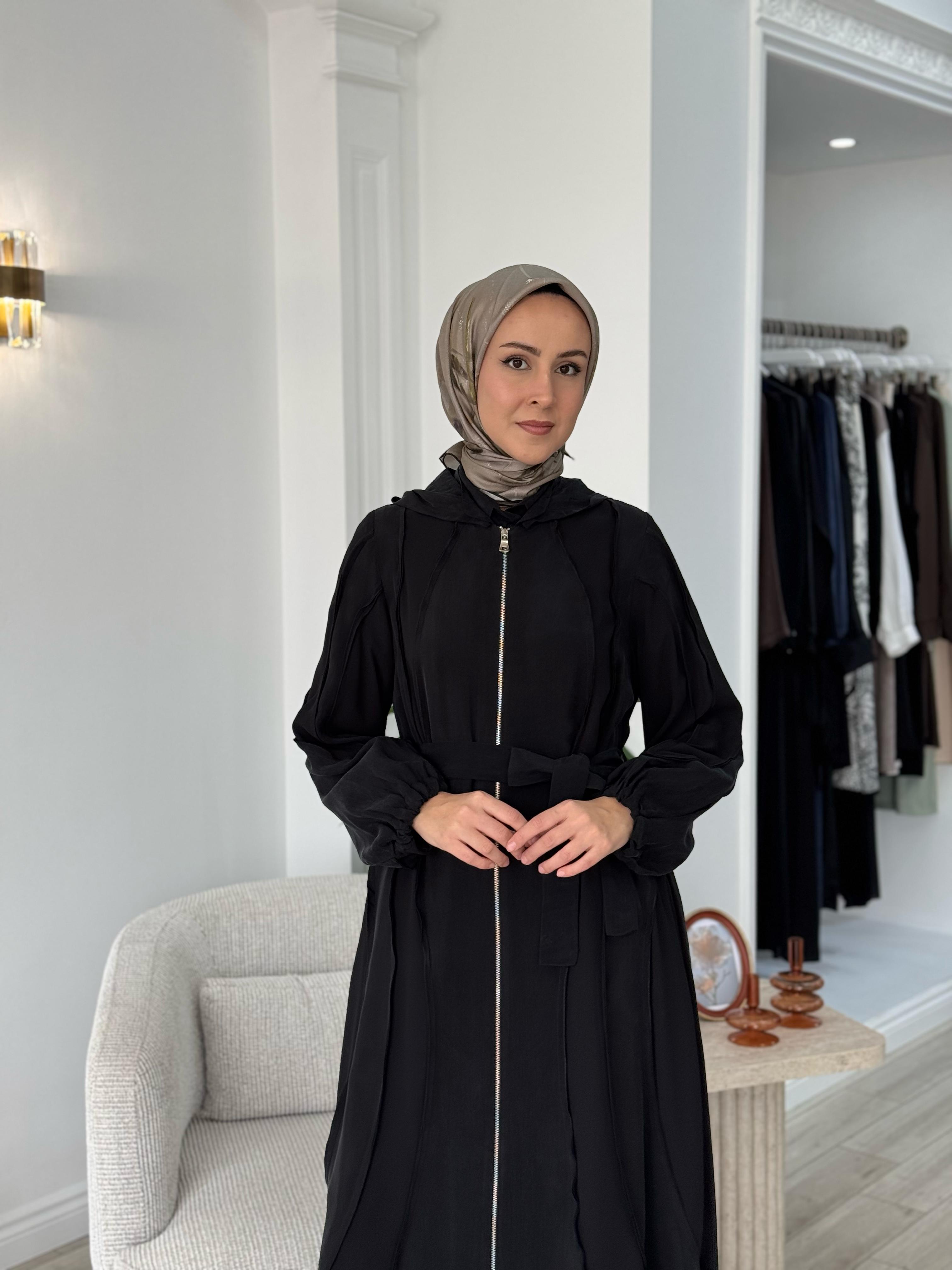 Misswhence Kapüşonlu İpek Pardesü Siyah 37506