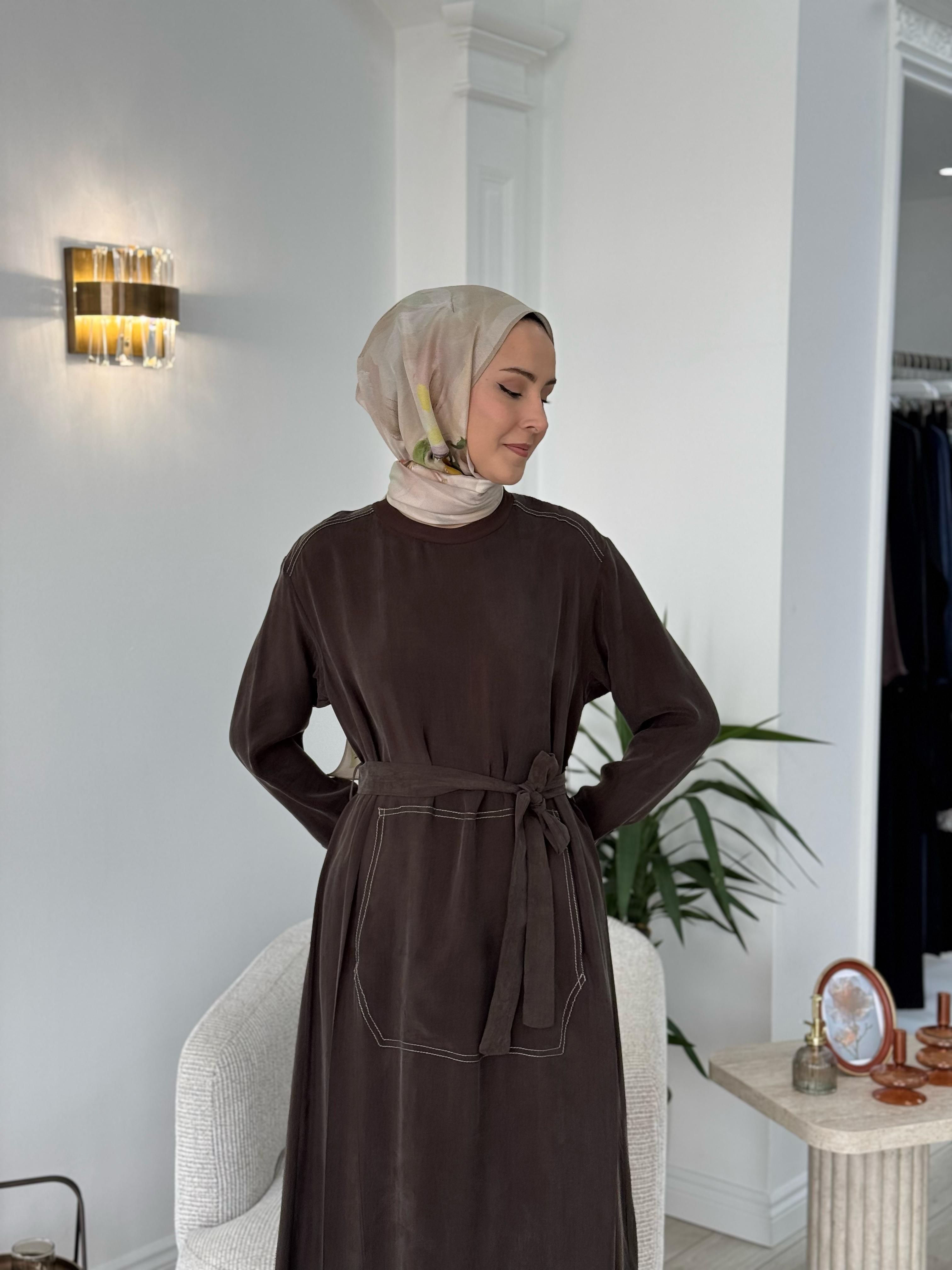 Misswhence Kemerli Cupro Elbise Kahverengi 37838