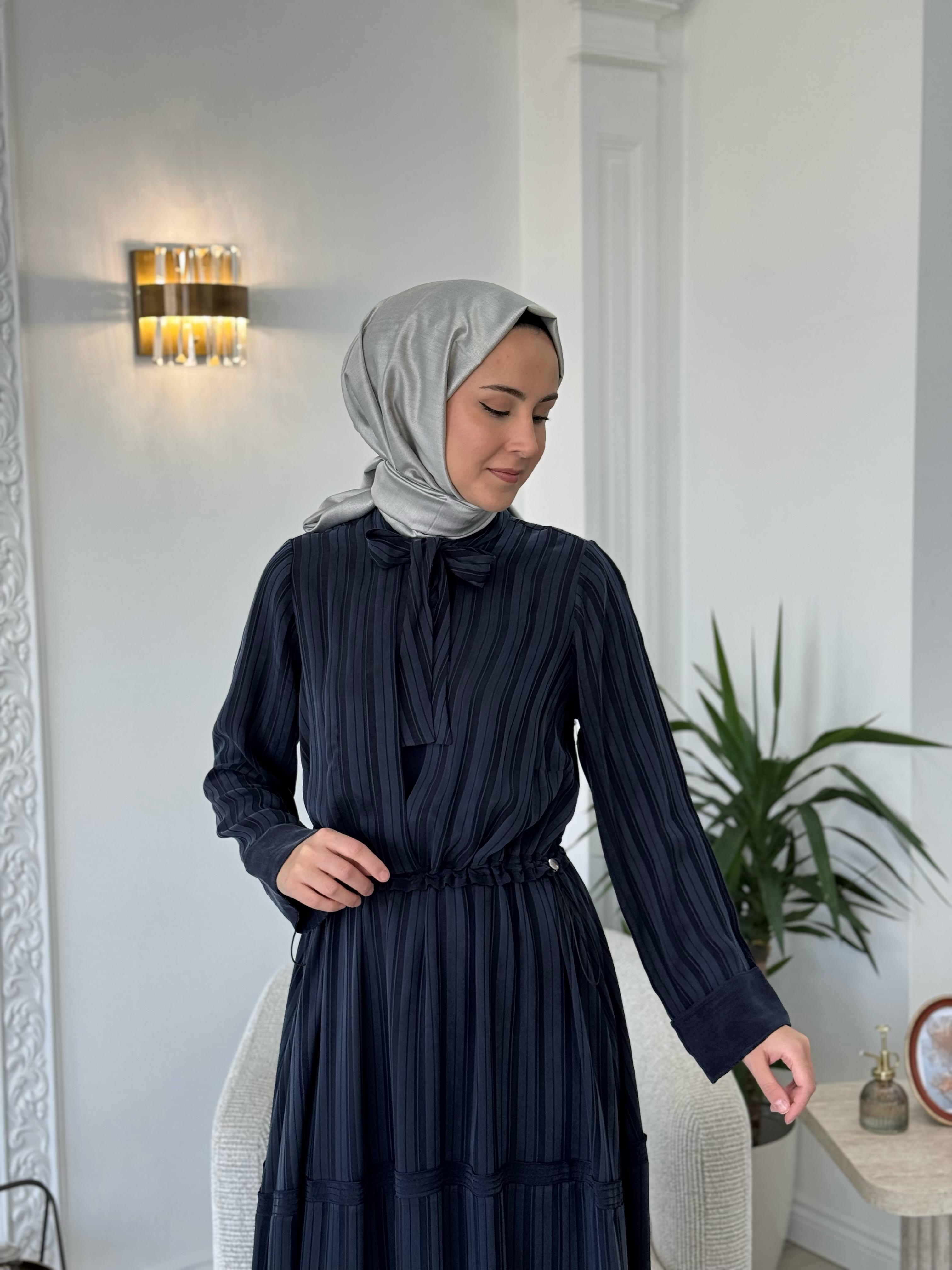 Misswhence Kendinden Desenli Elbise Lacivert 37810